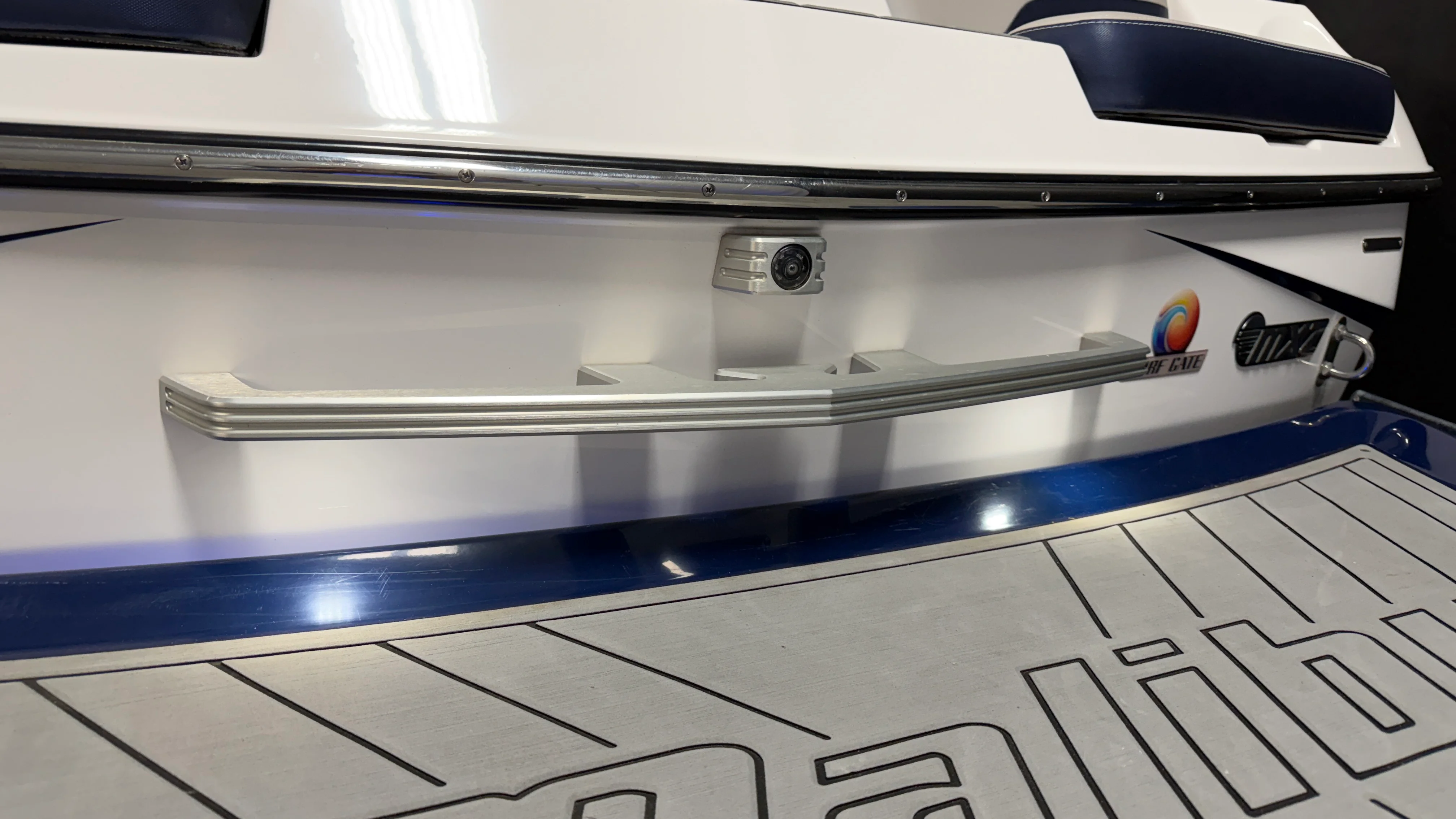 2017 Malibu 24MXZ Image Thumbnail #12