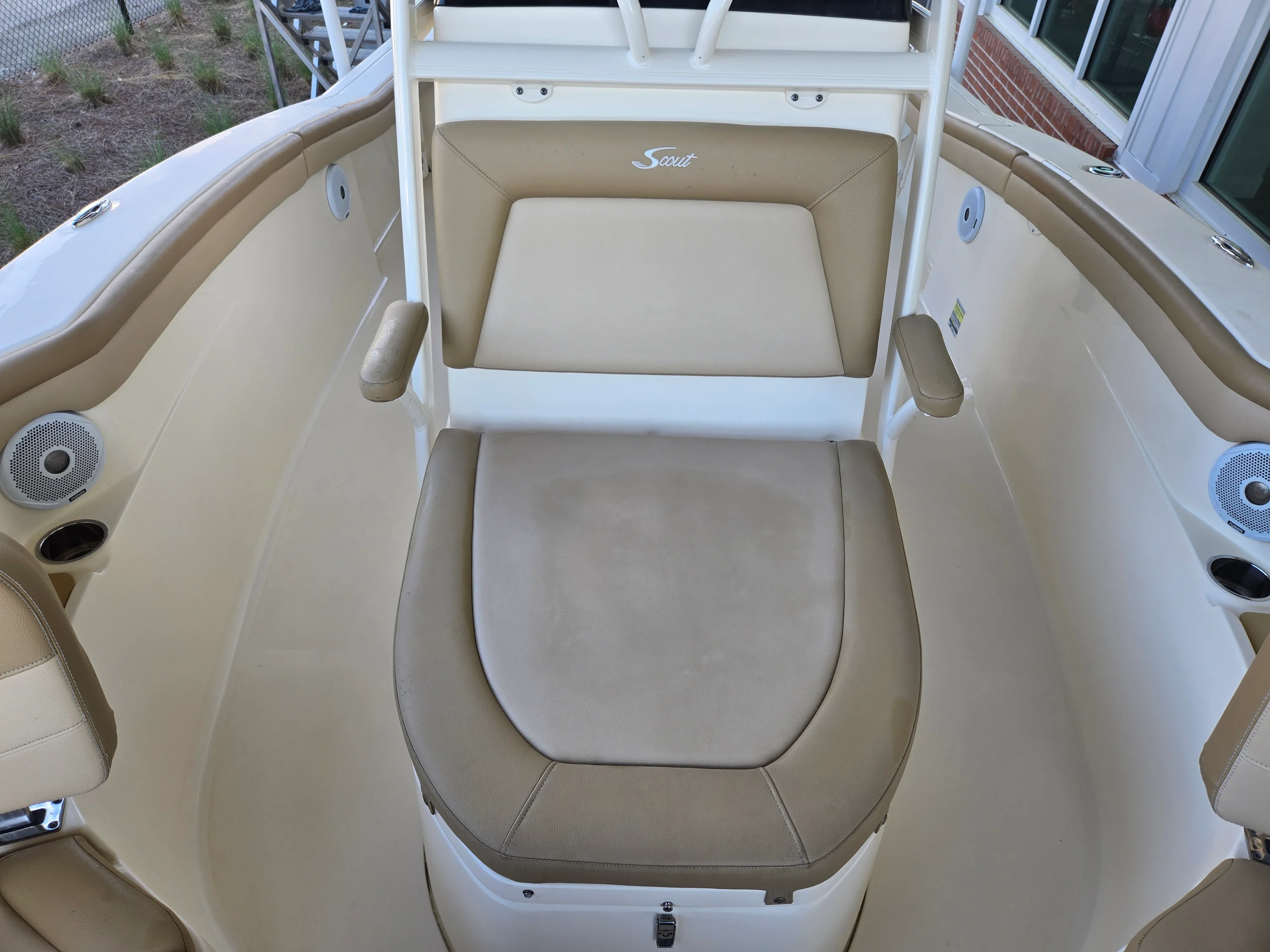 2019 Scout 215 XSF Image Thumbnail #14