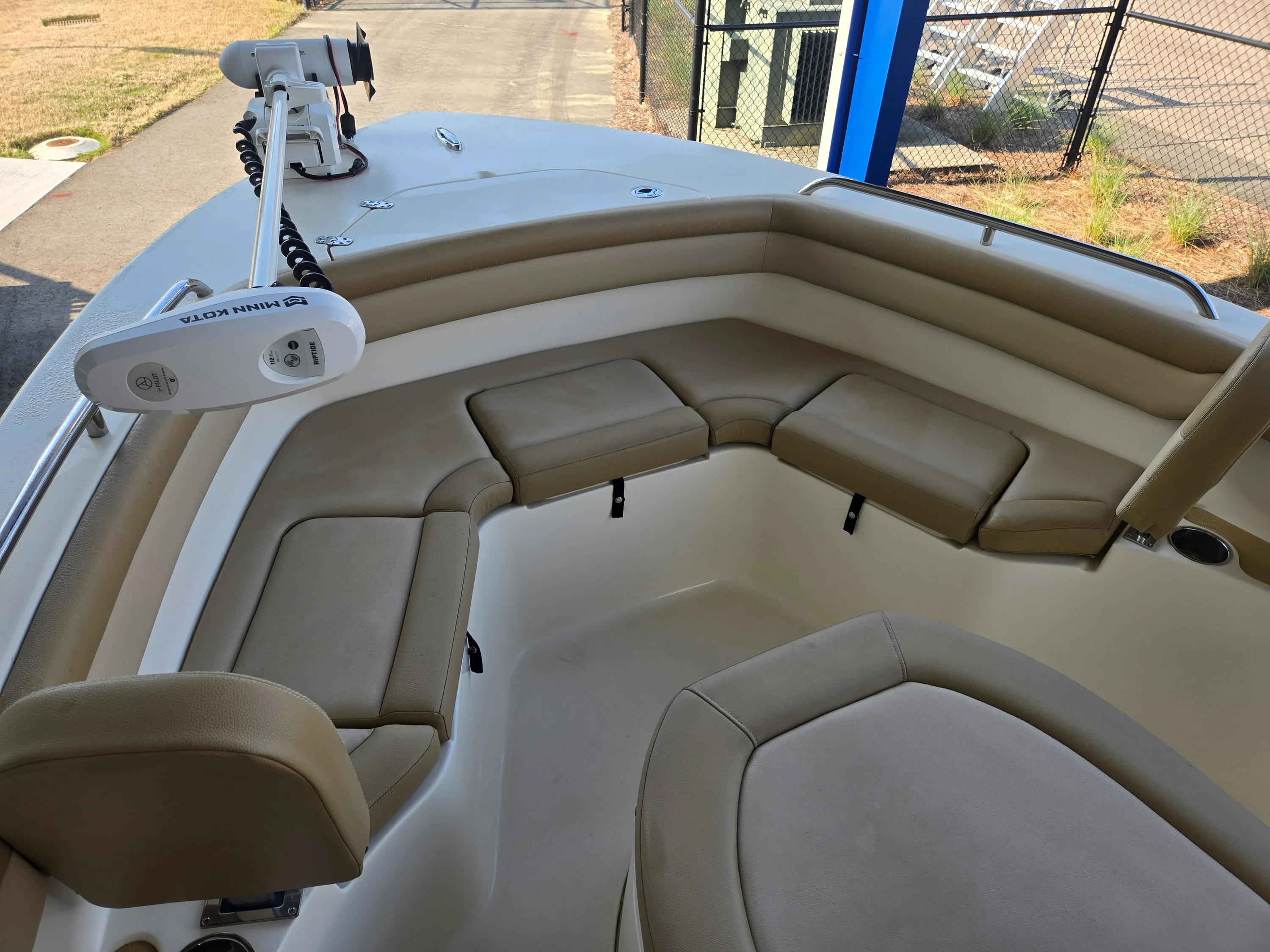 2019 Scout 215 XSF Image Thumbnail #17