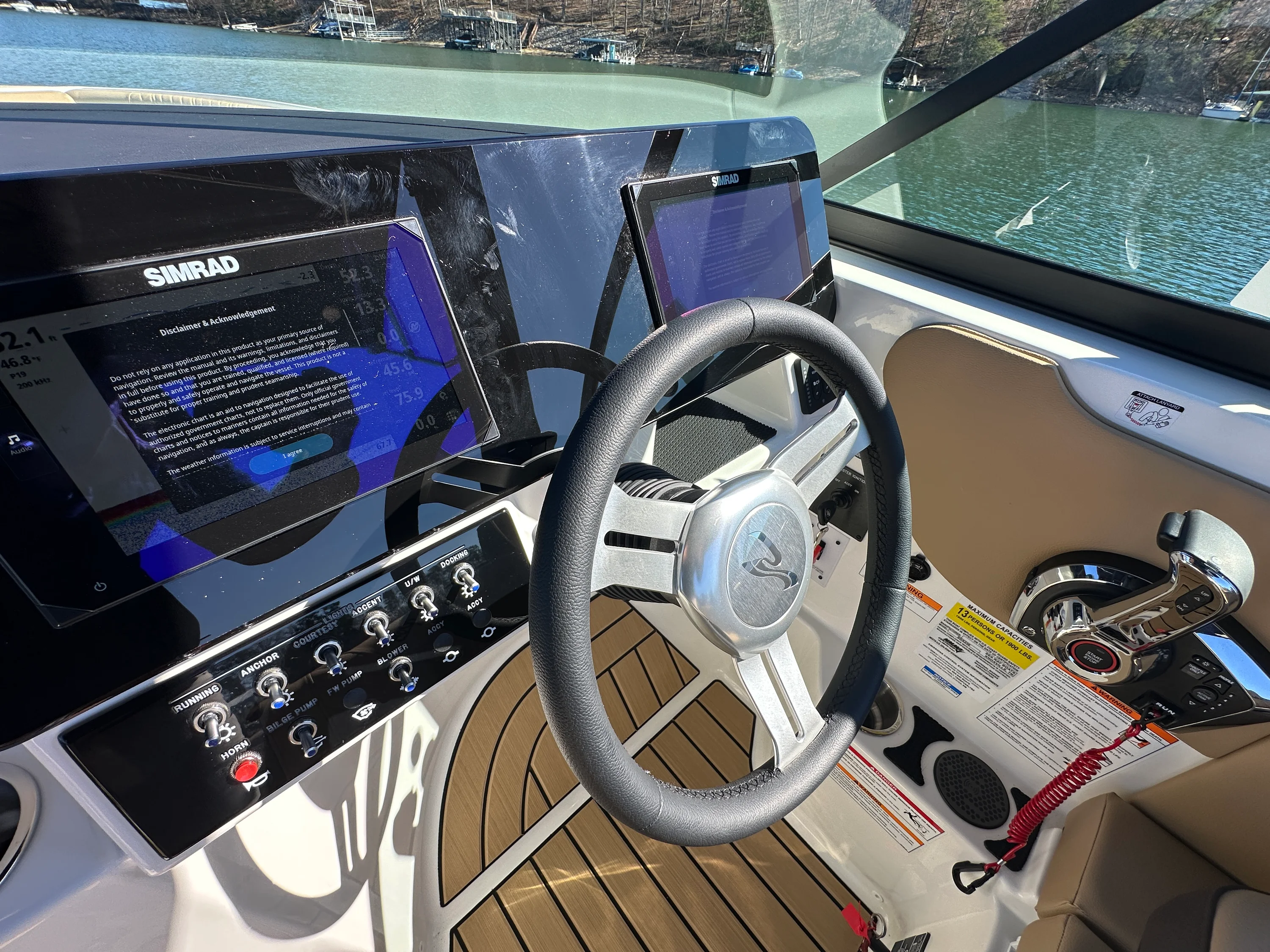 2026 Sea Ray SDX 230 Image Thumbnail #21