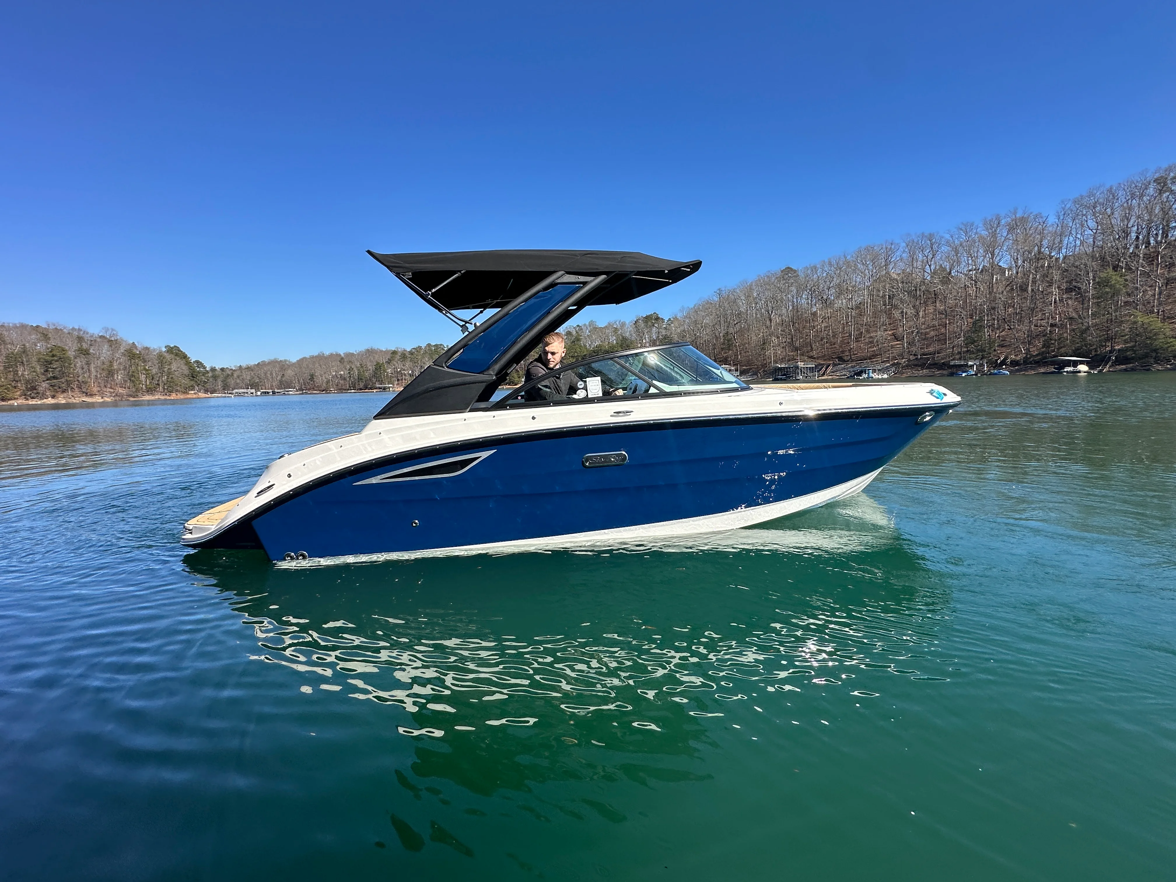 2026 Sea Ray SDX 230 Image Thumbnail #4