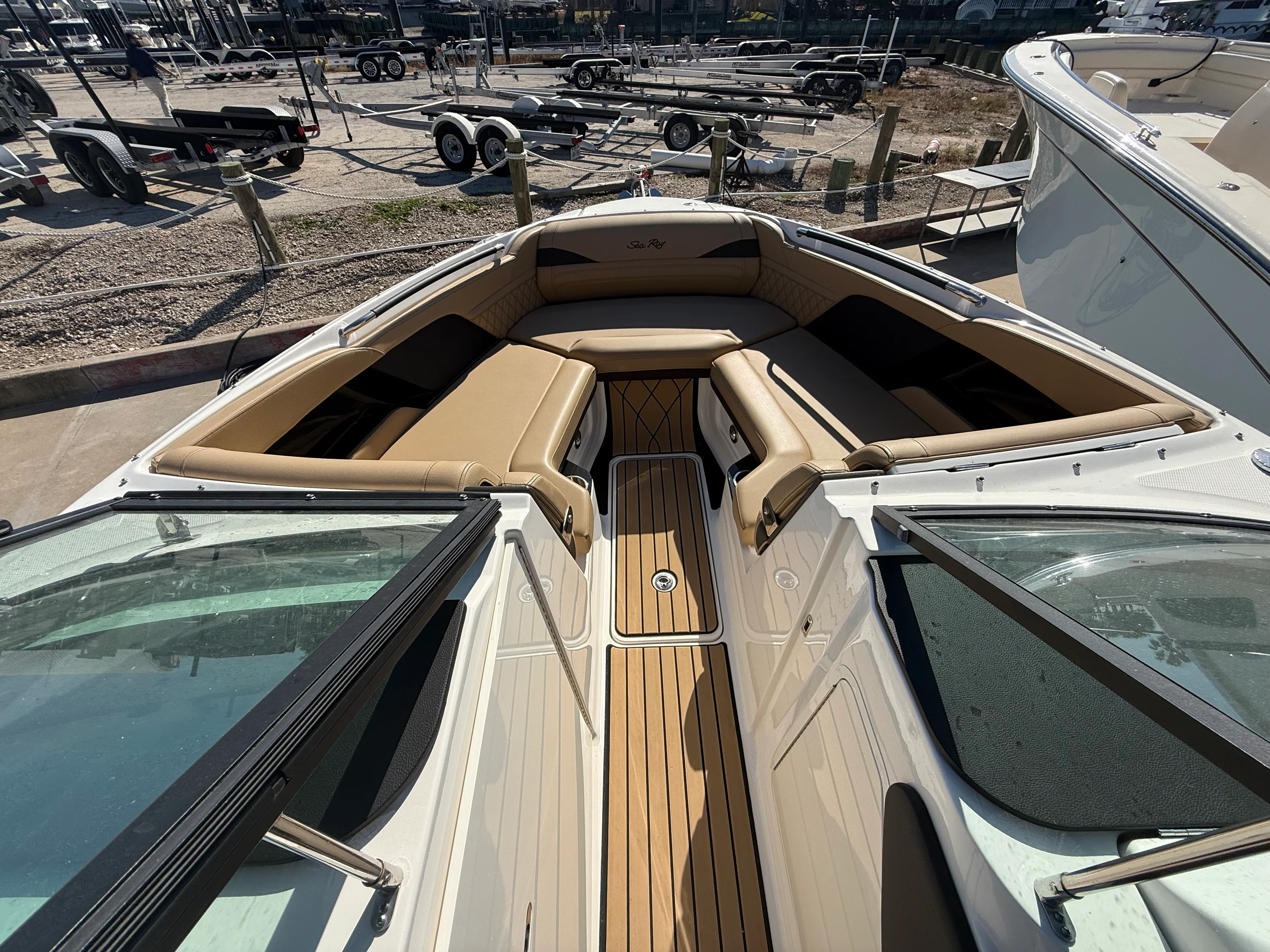 2024 Sea Ray SLX 260 Outboard Image Thumbnail #11