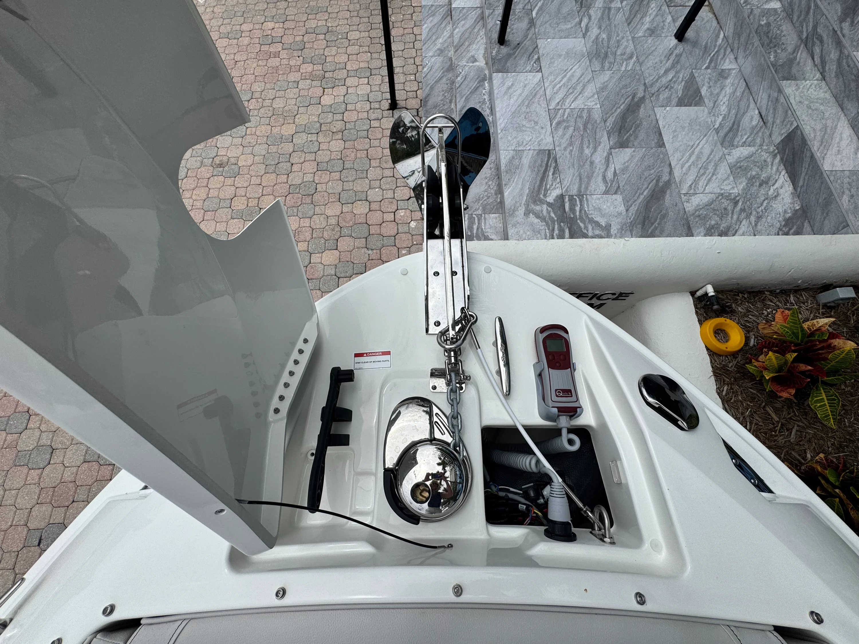 2026 Sea Ray SLX 260 Outboard Image Thumbnail #27