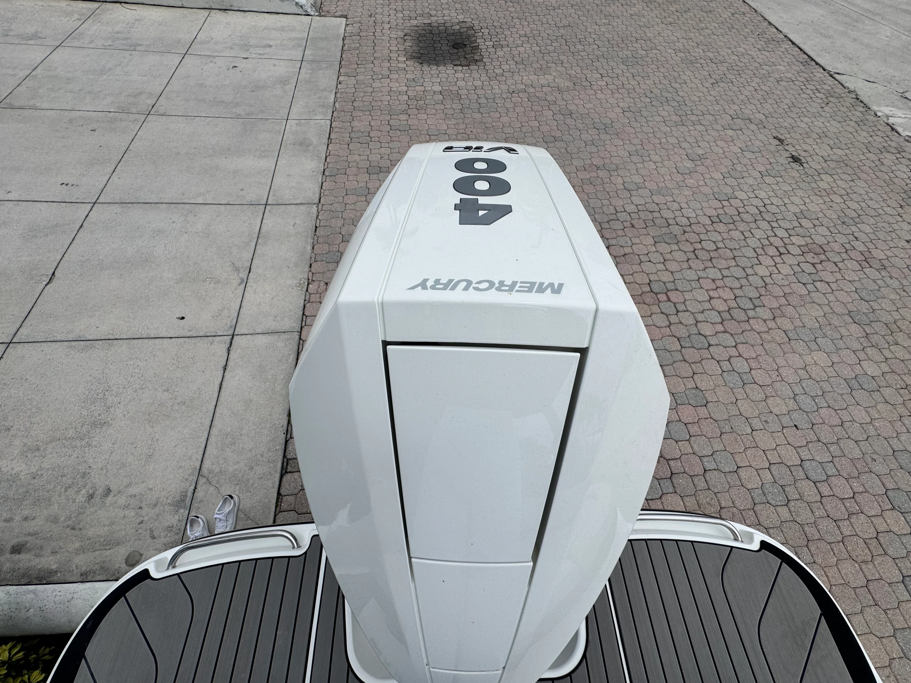2026 Sea Ray SLX 260 Outboard Image Thumbnail #6