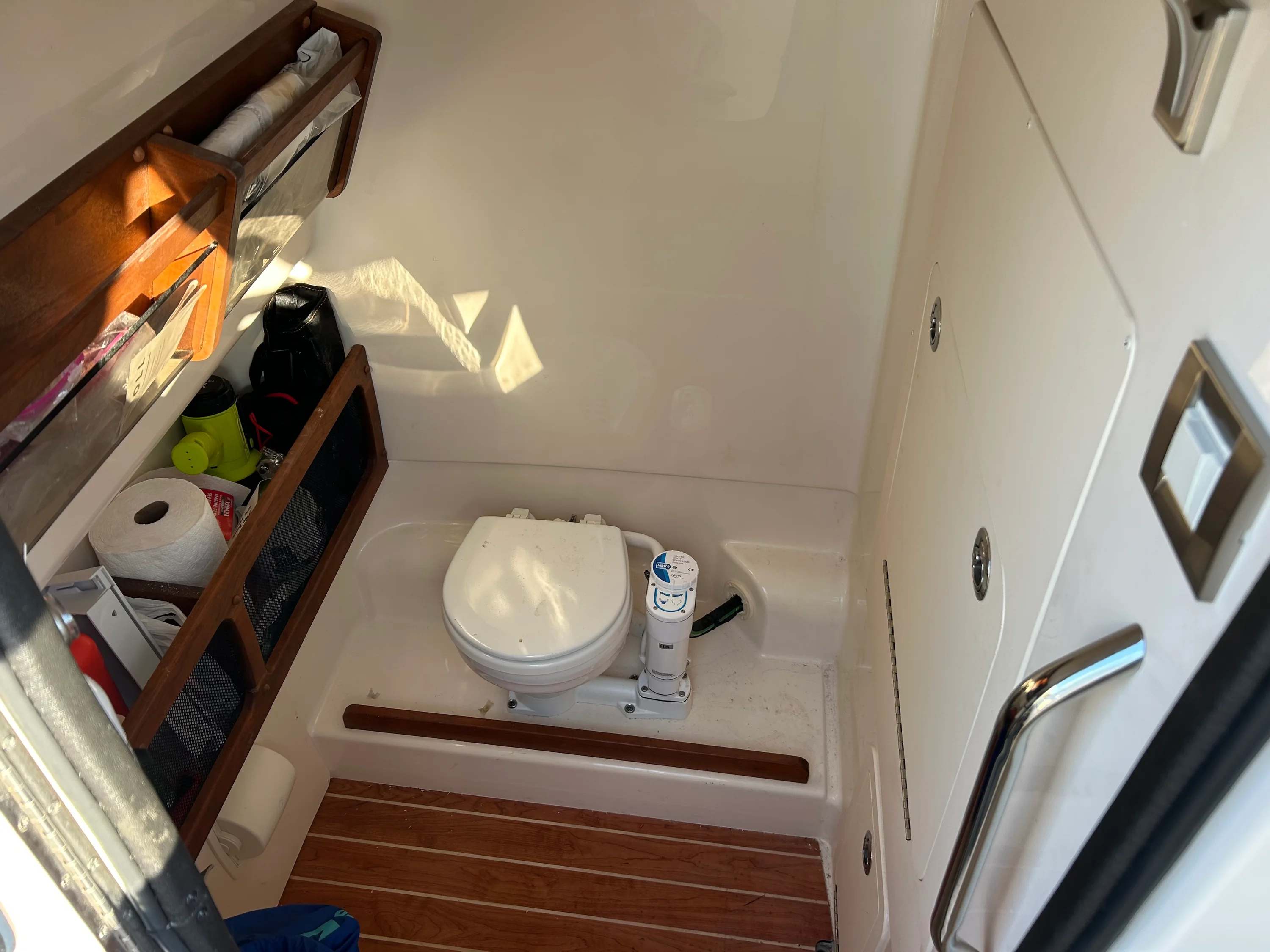 2023 Grady-White 281 COASTAL EXPLORER Image Thumbnail #16