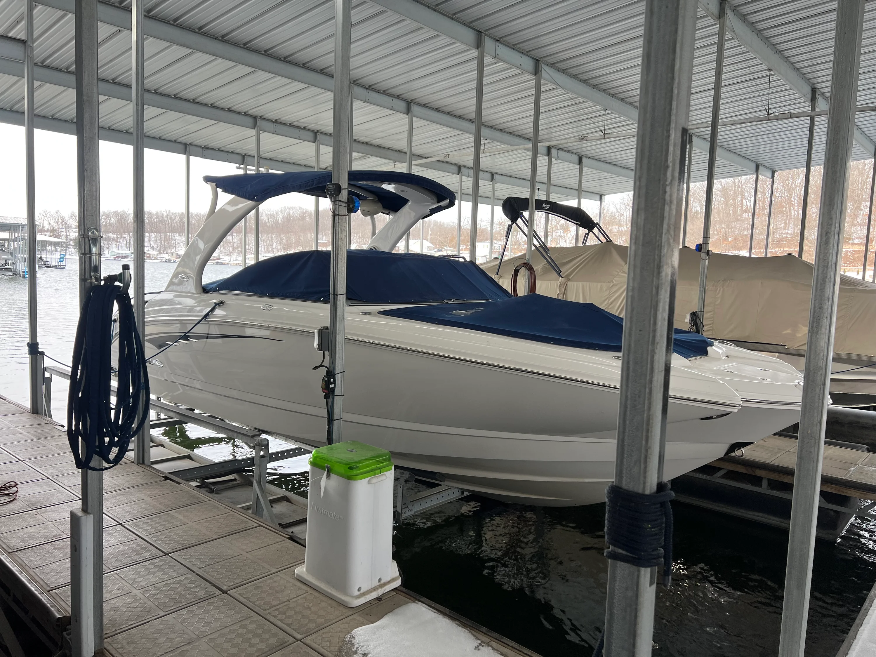 2013 Chaparral 284 SUNESTA Image Thumbnail #3