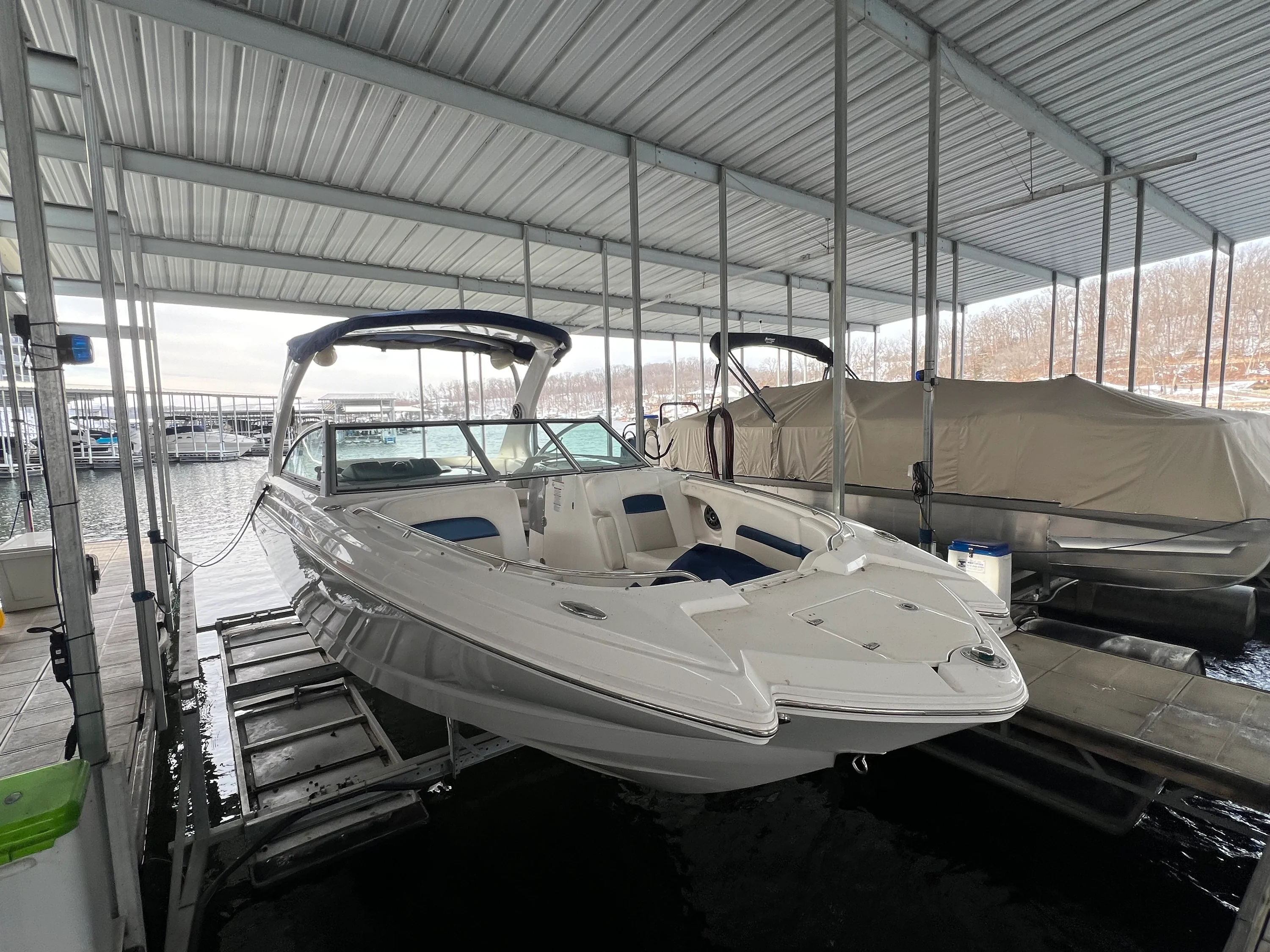 2013 Chaparral 284 SUNESTA Image Thumbnail #2