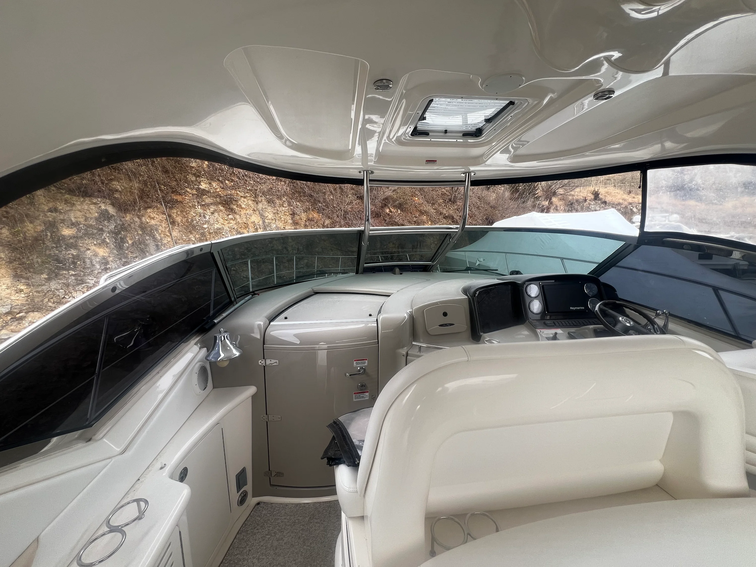 2008 Sea Ray 44 SUNDANCER Image Thumbnail #3