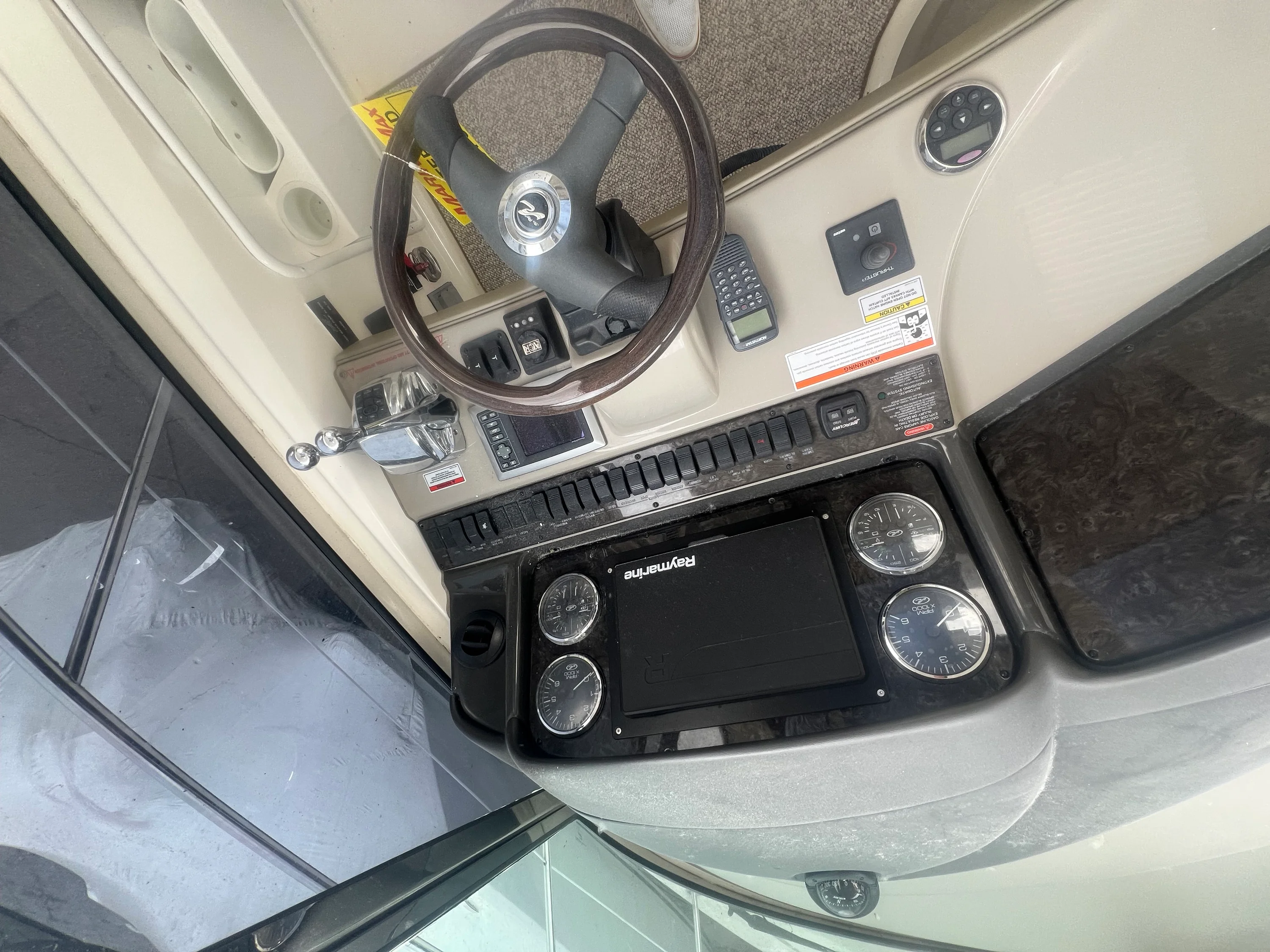 2008 Sea Ray 44 SUNDANCER Image Thumbnail #5