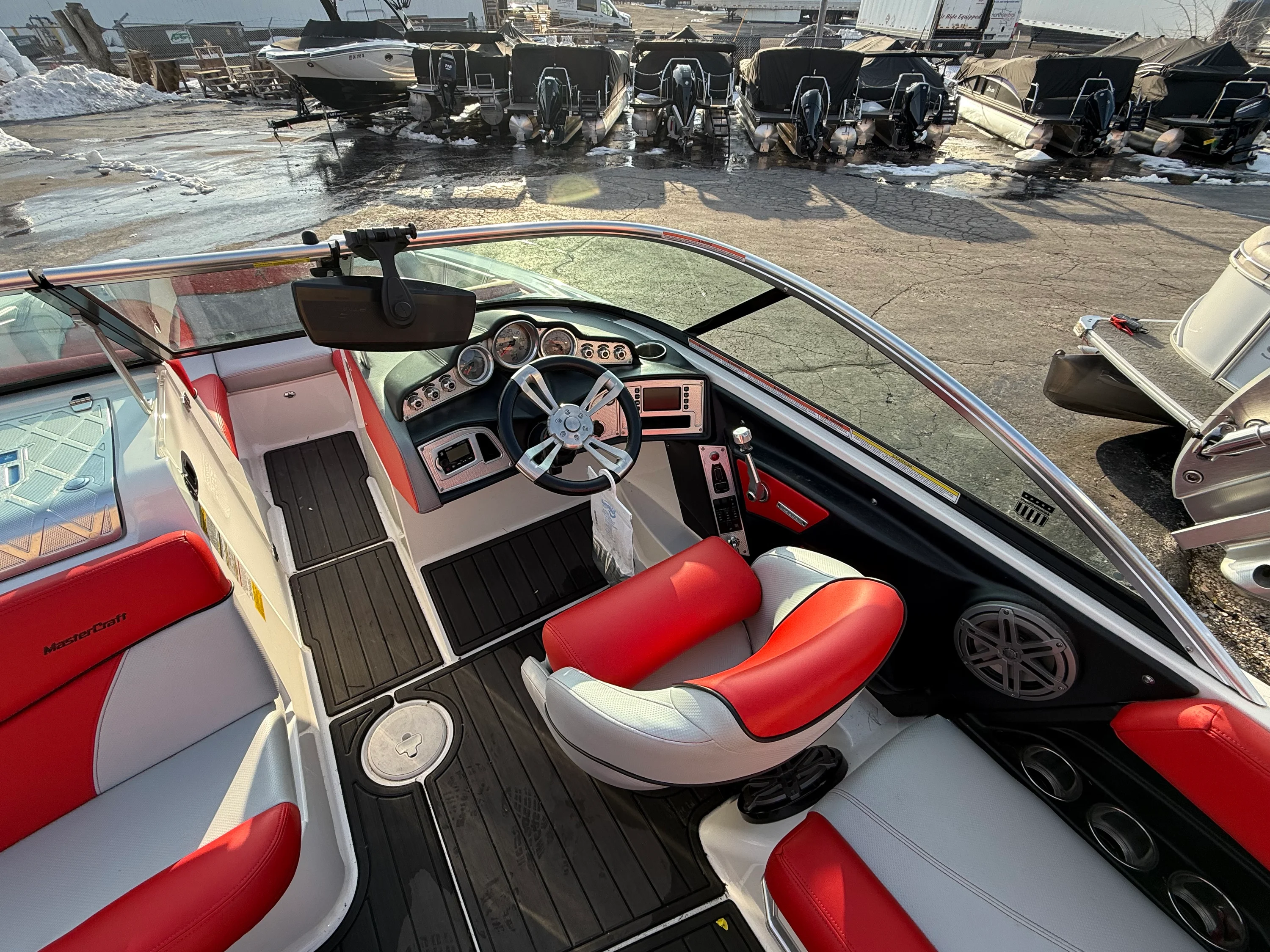 2016 Mastercraft X2 Image Thumbnail #12