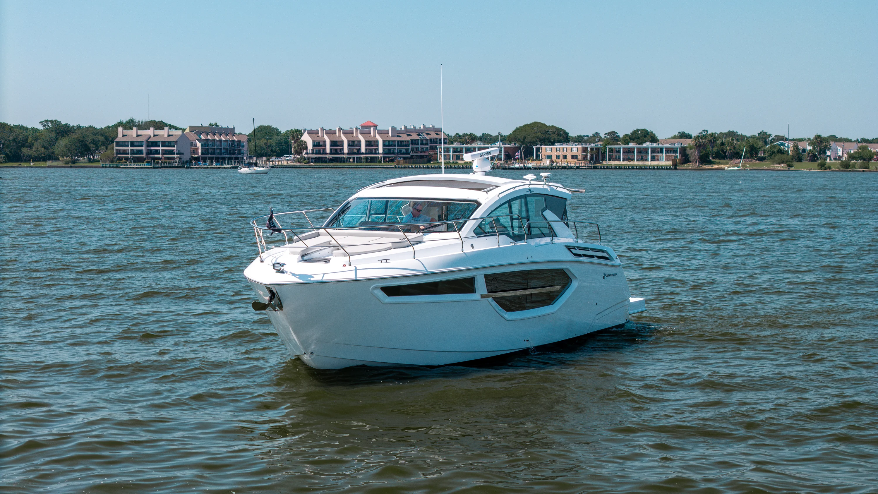 2026 Cruisers Yachts 42 Cantius Image Thumbnail #2