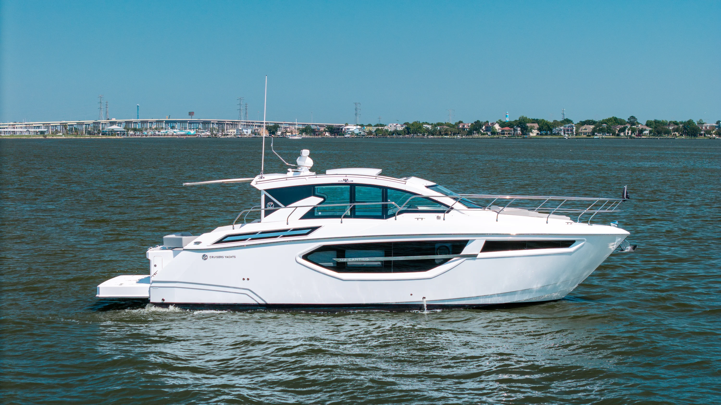 2026 Cruisers Yachts 42 Cantius Image Thumbnail #6