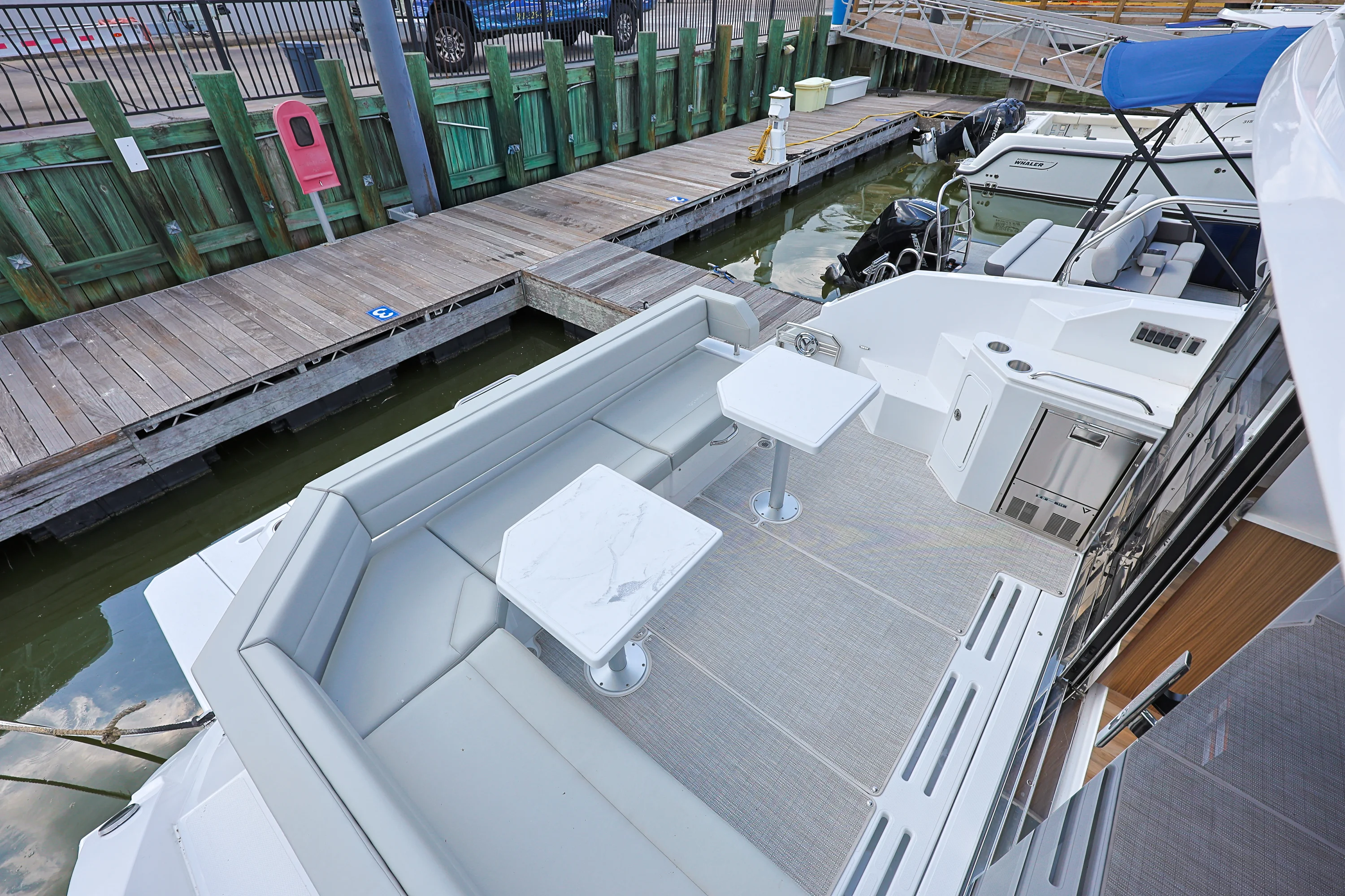 2026 Cruisers Yachts 42 Cantius Image Thumbnail #41