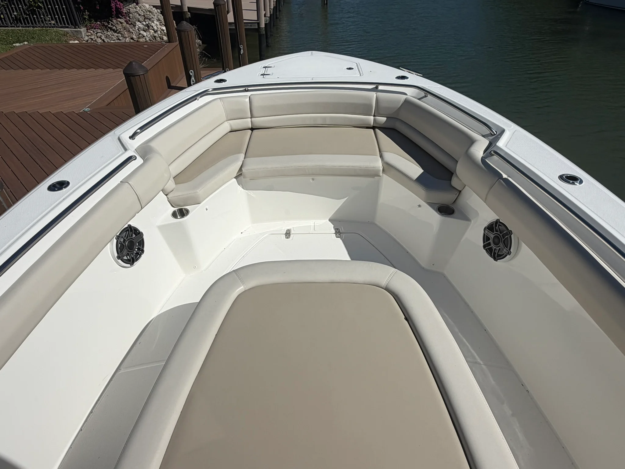2024 Boston Whaler 330 OUTRAGE Image Thumbnail #34