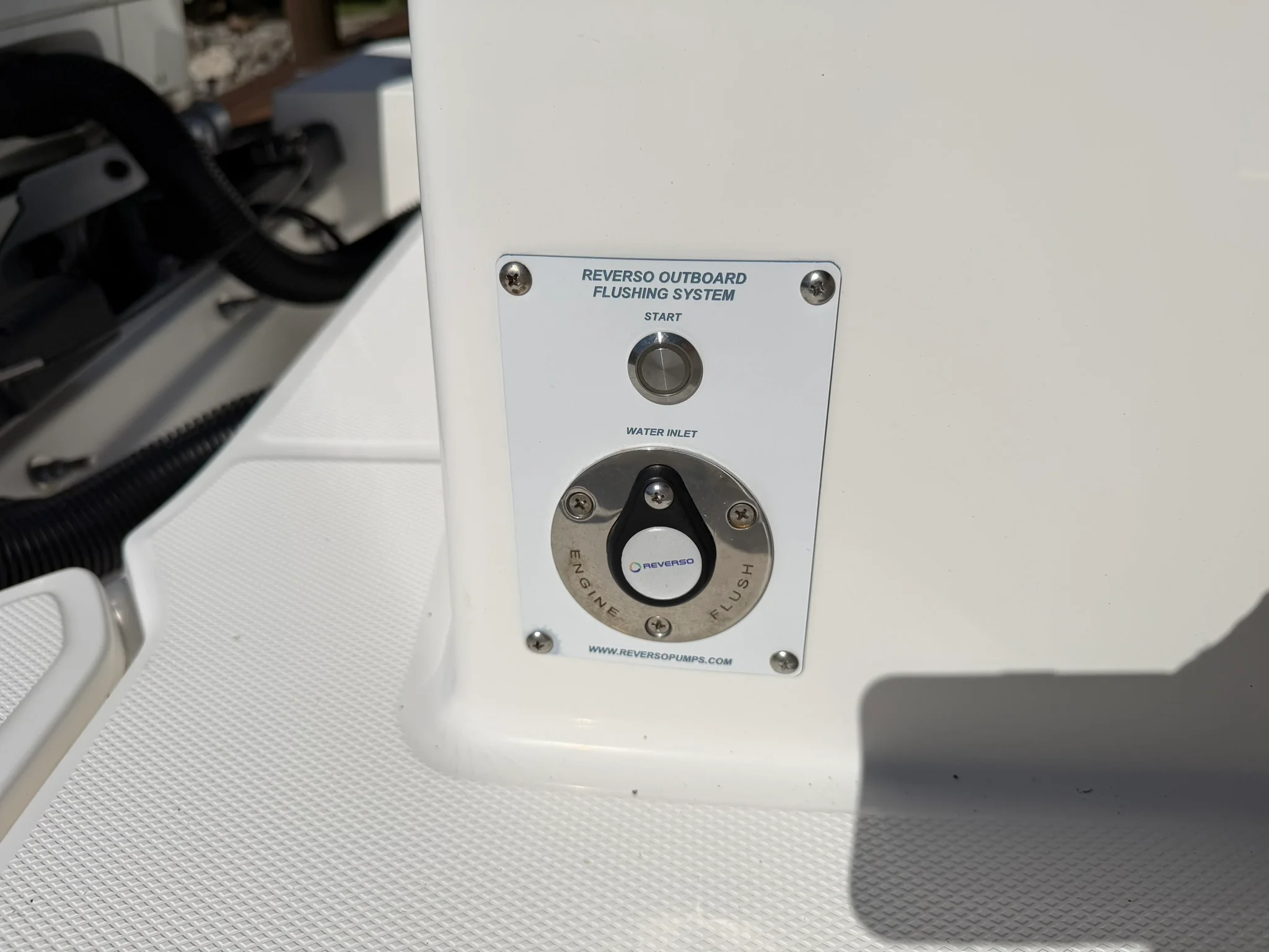 2024 Boston Whaler 330 OUTRAGE Image Thumbnail #9