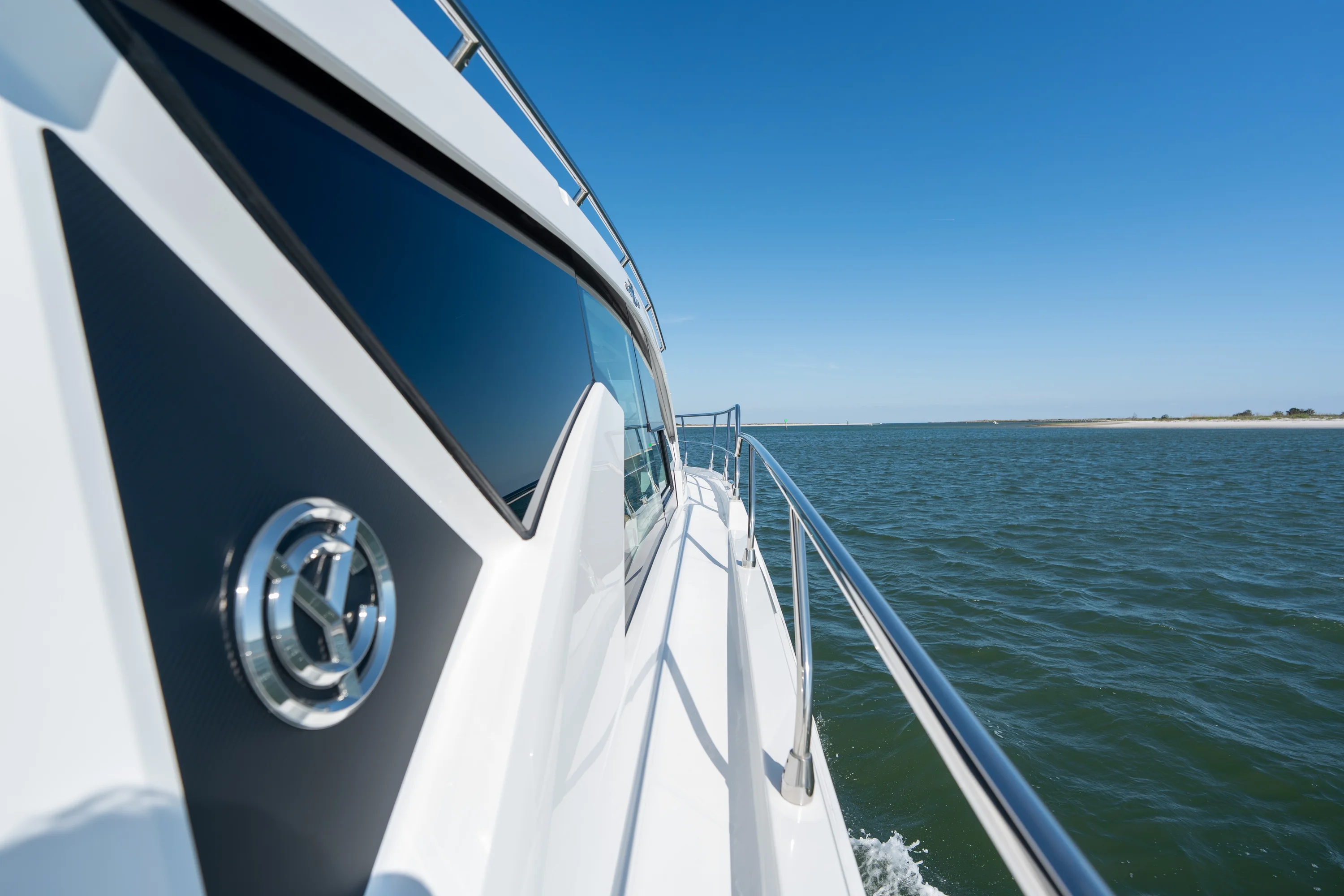 2026 Cruisers Yachts 42 Cantius Image Thumbnail #33