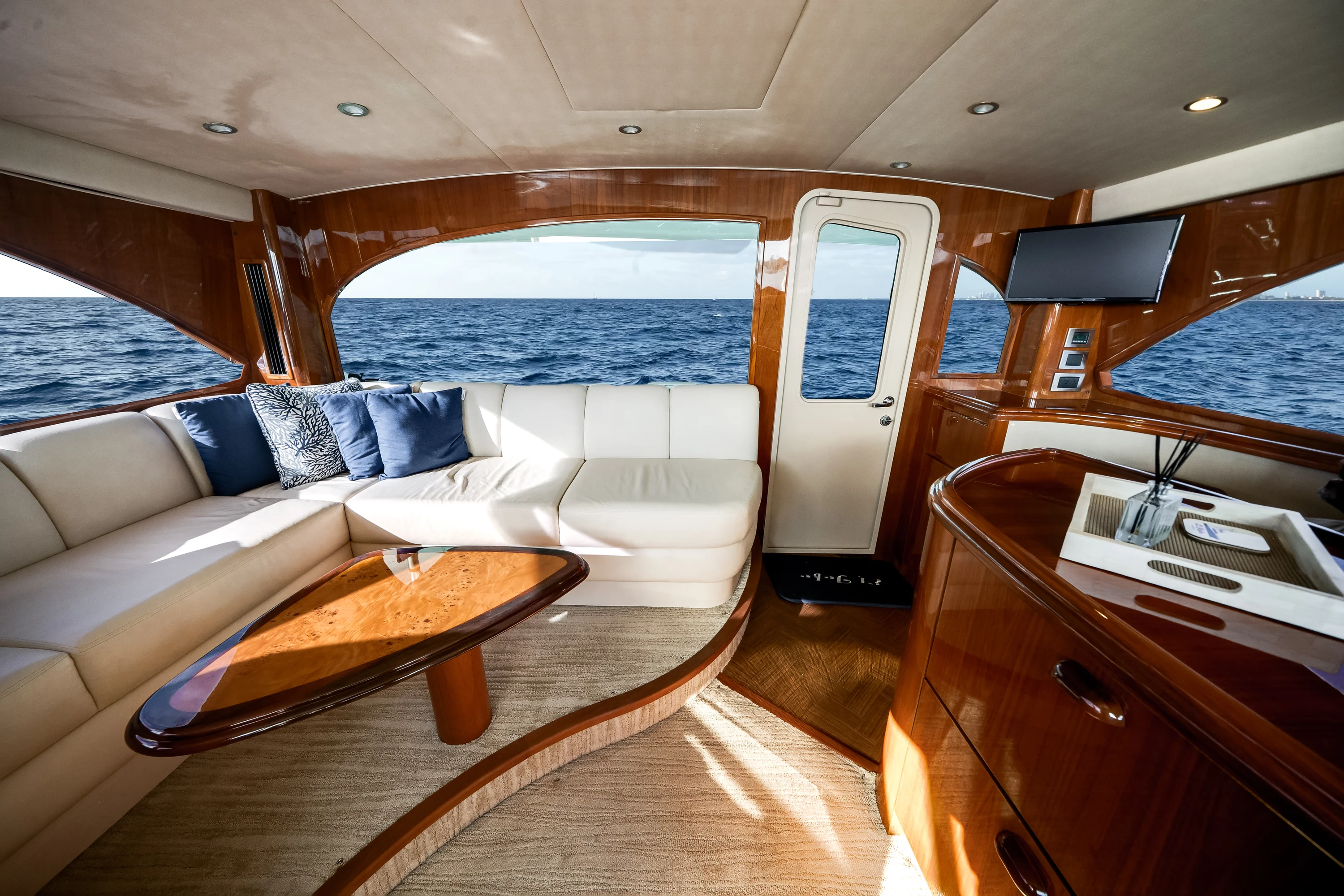 2015 Viking 70 CV ENCLOSED BRIDGE Image Thumbnail #66