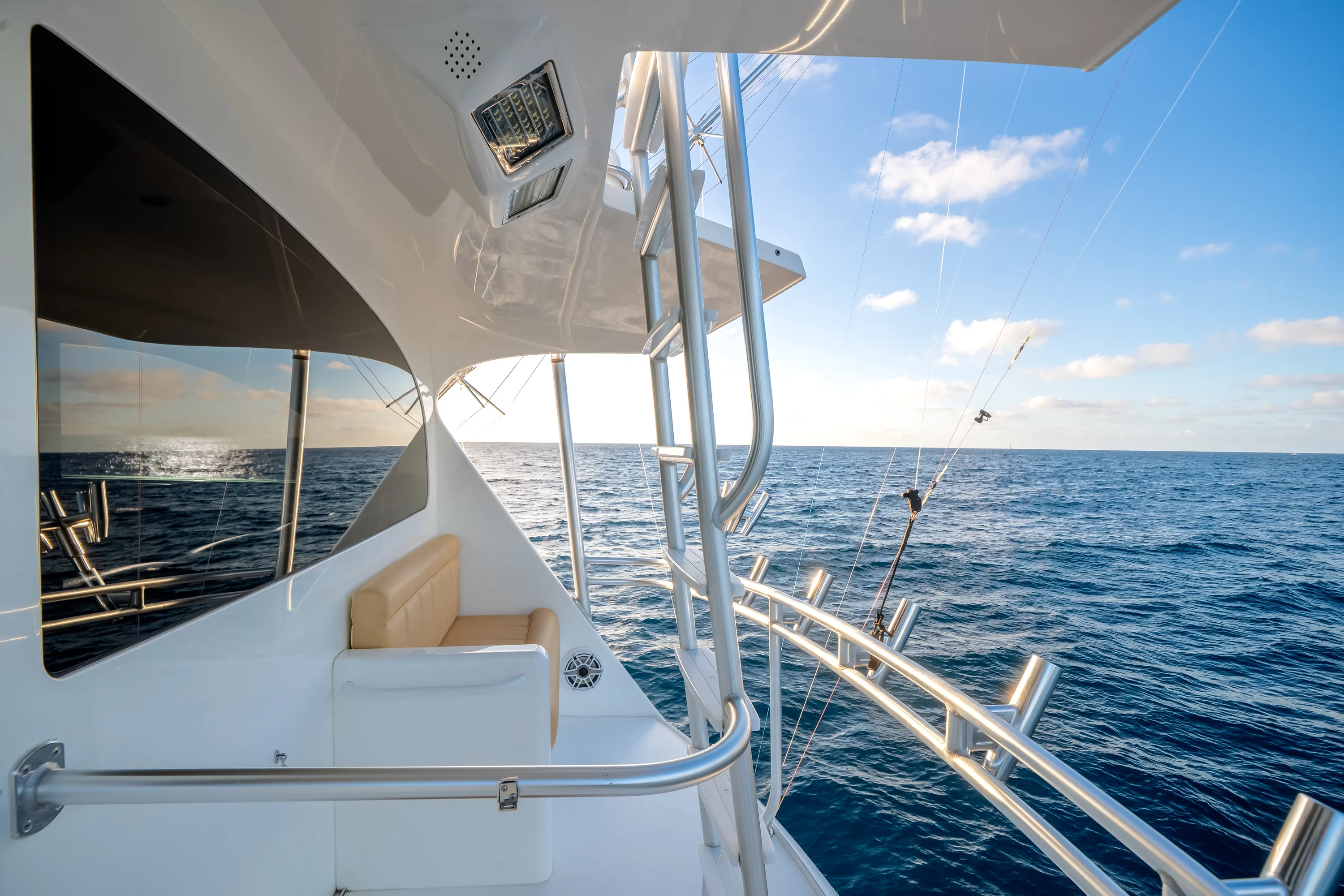 2015 Viking 70 CV ENCLOSED BRIDGE Image Thumbnail #69