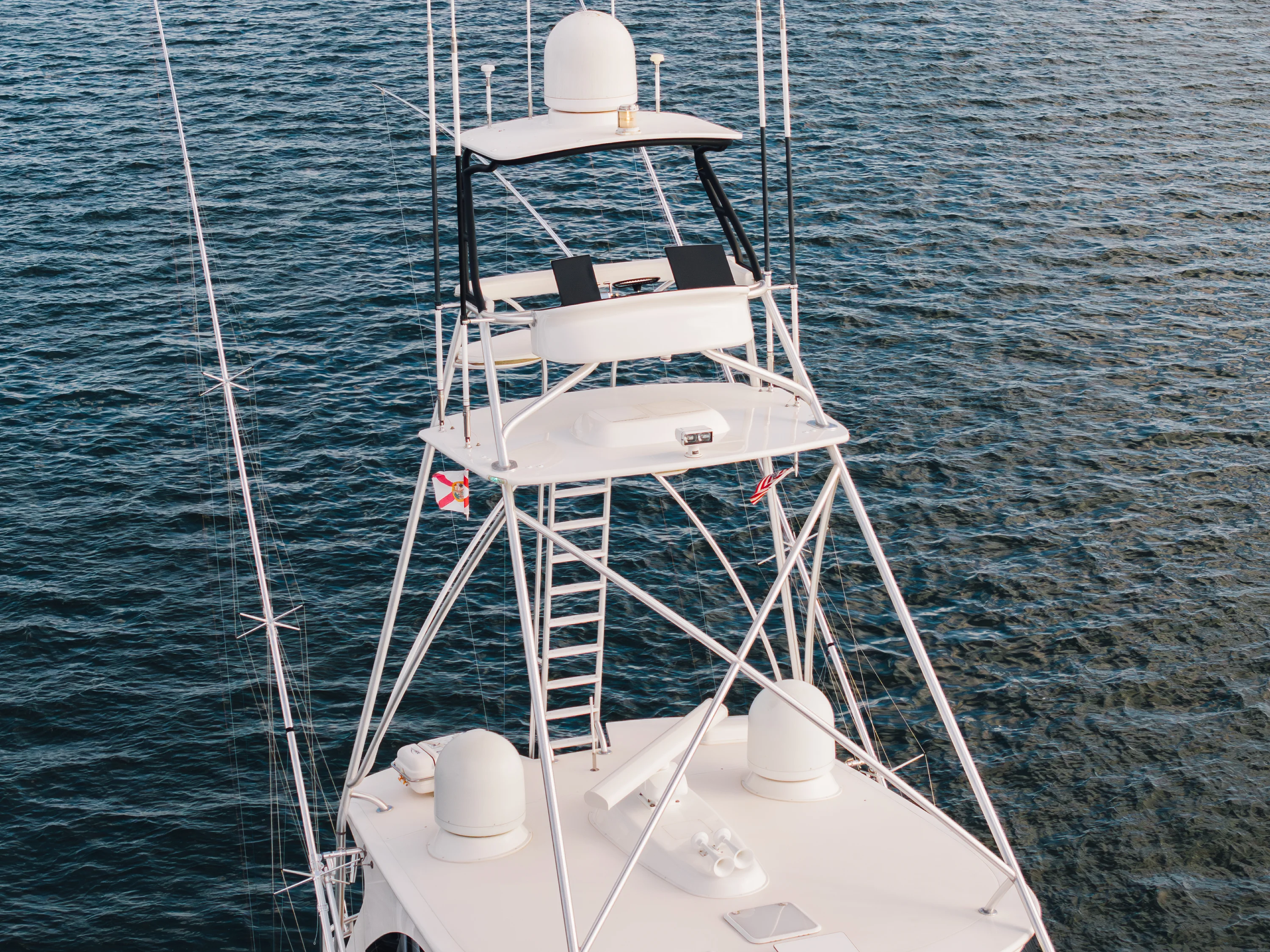 2015 Viking 70 CV ENCLOSED BRIDGE Image Thumbnail #17