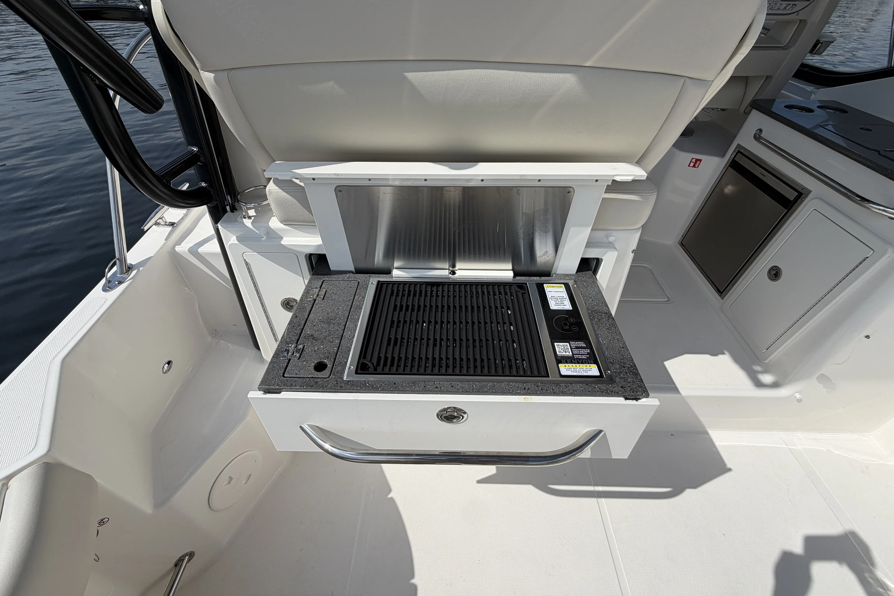 2026 Boston Whaler 325 Conquest Image Thumbnail #35