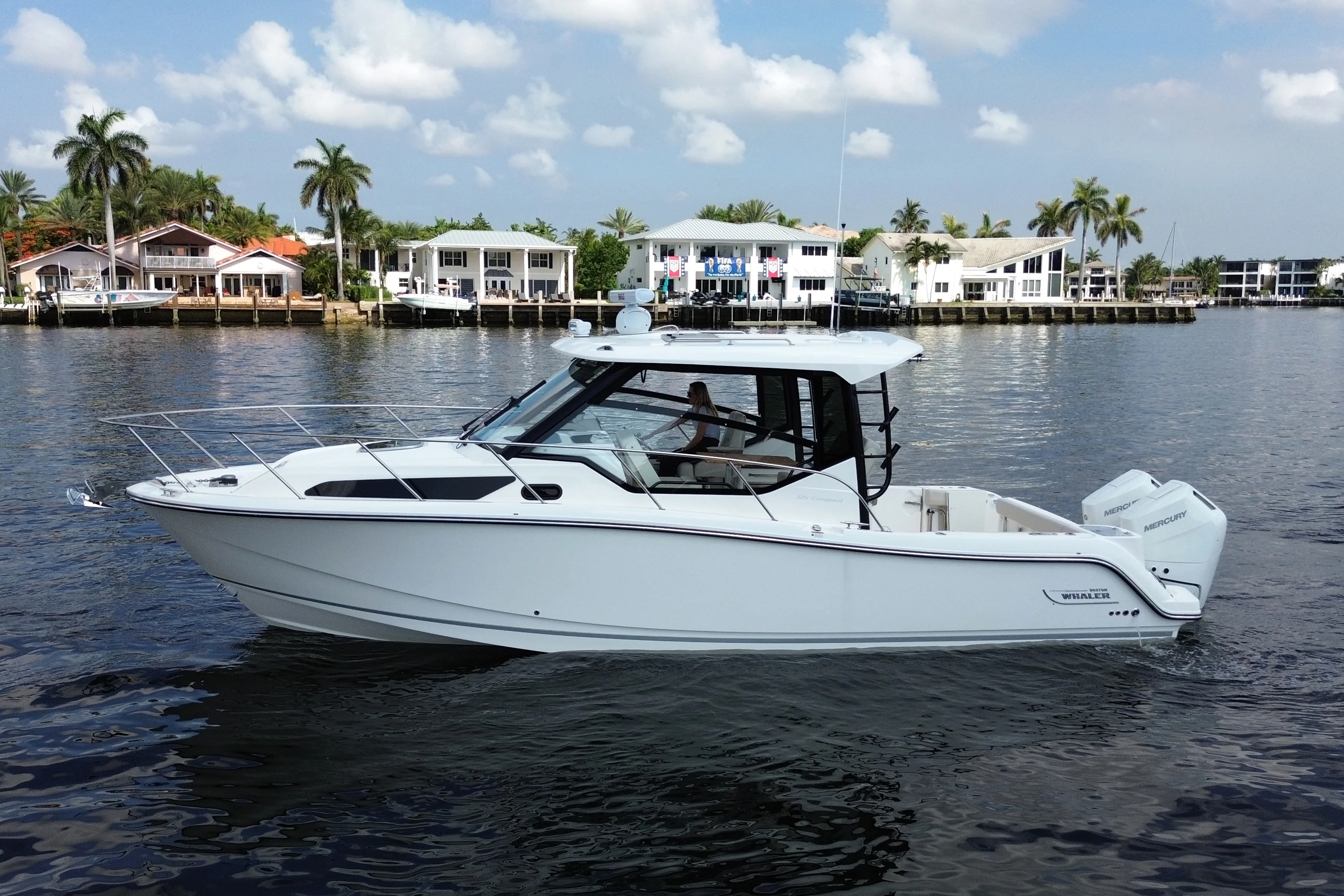 2026 Boston Whaler 325 Conquest Image Thumbnail #14