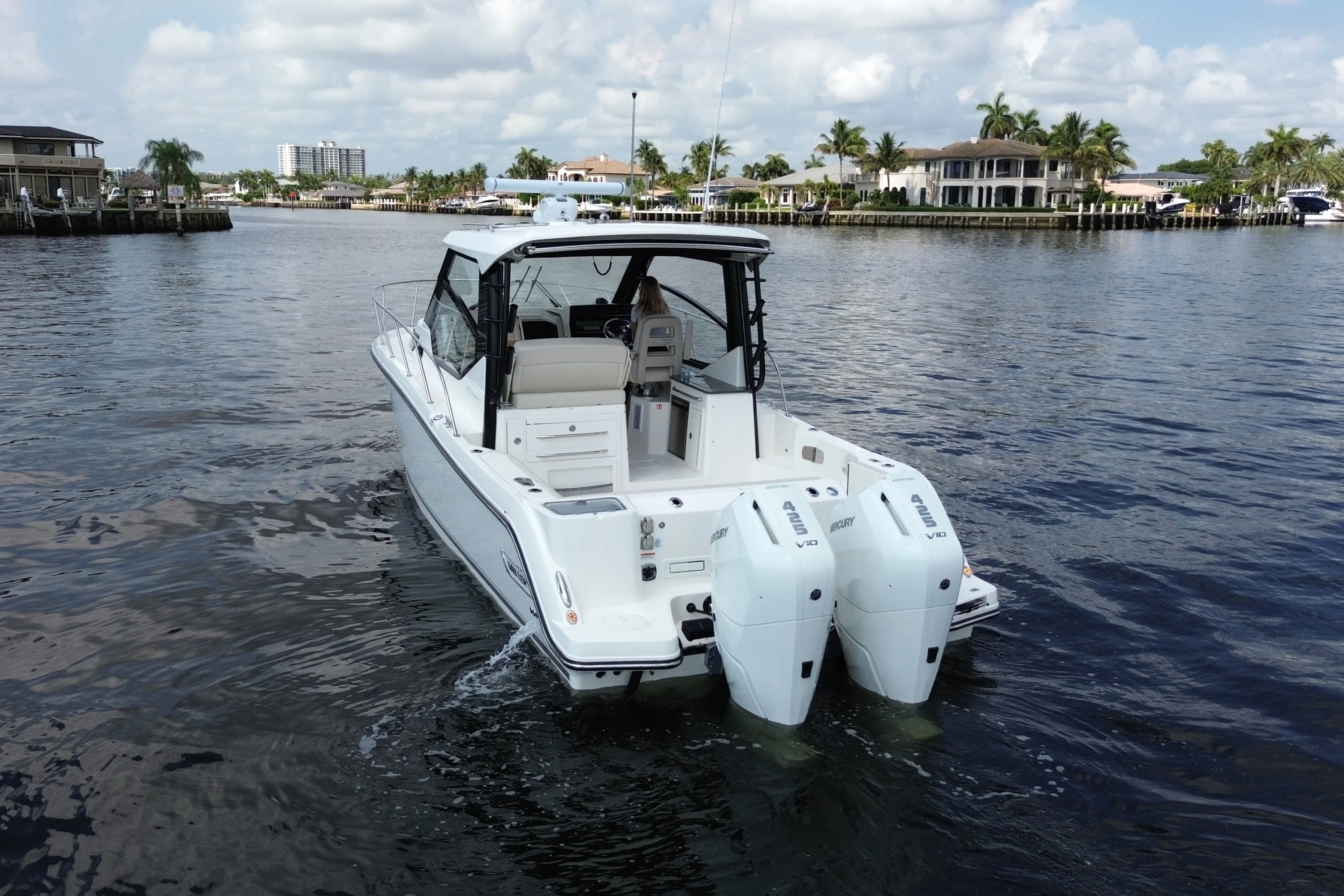 2026 Boston Whaler 325 Conquest Image Thumbnail #17