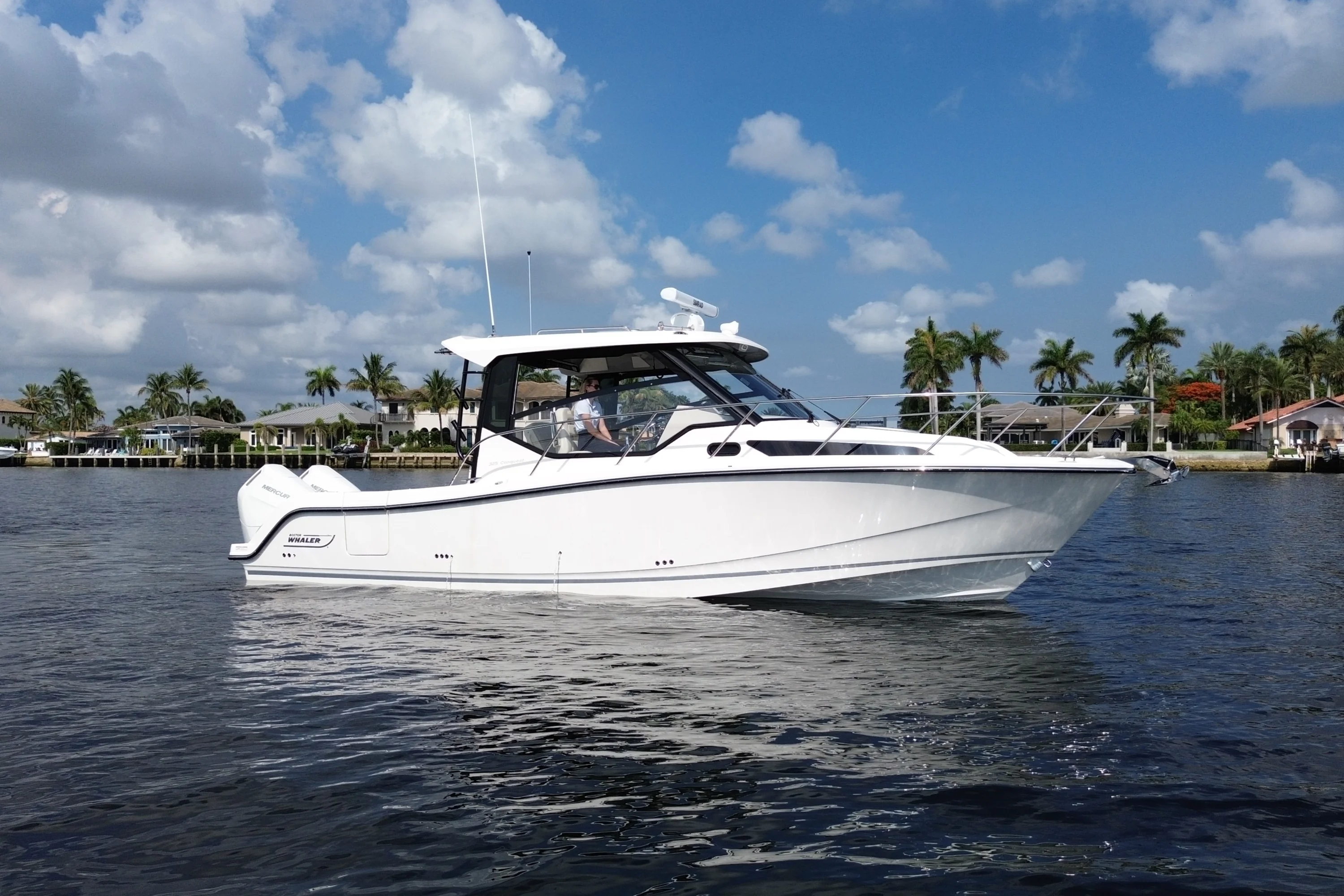 2026 Boston Whaler 325 Conquest Image Thumbnail #2