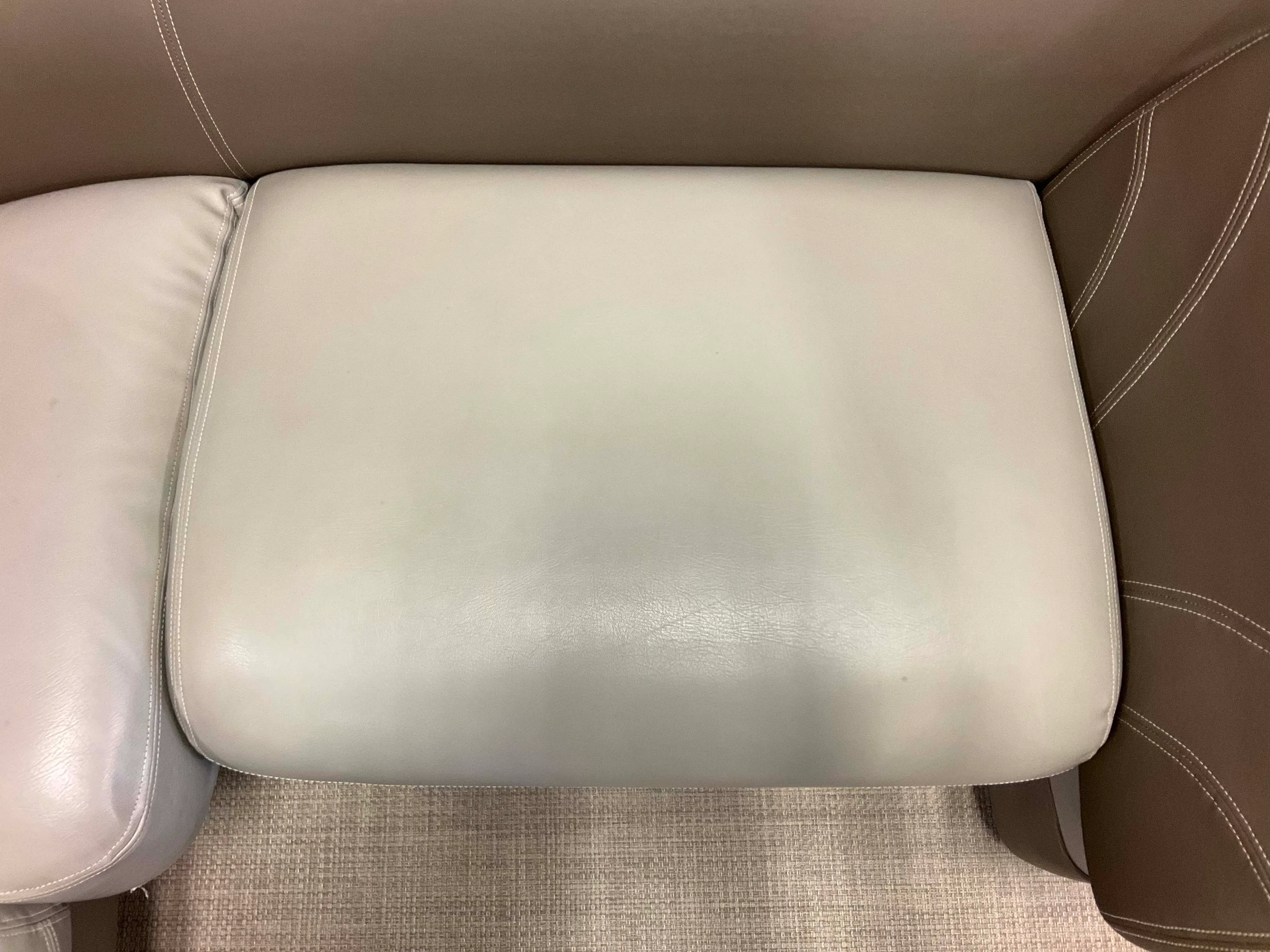 2014 Premier 235 Image Thumbnail #58