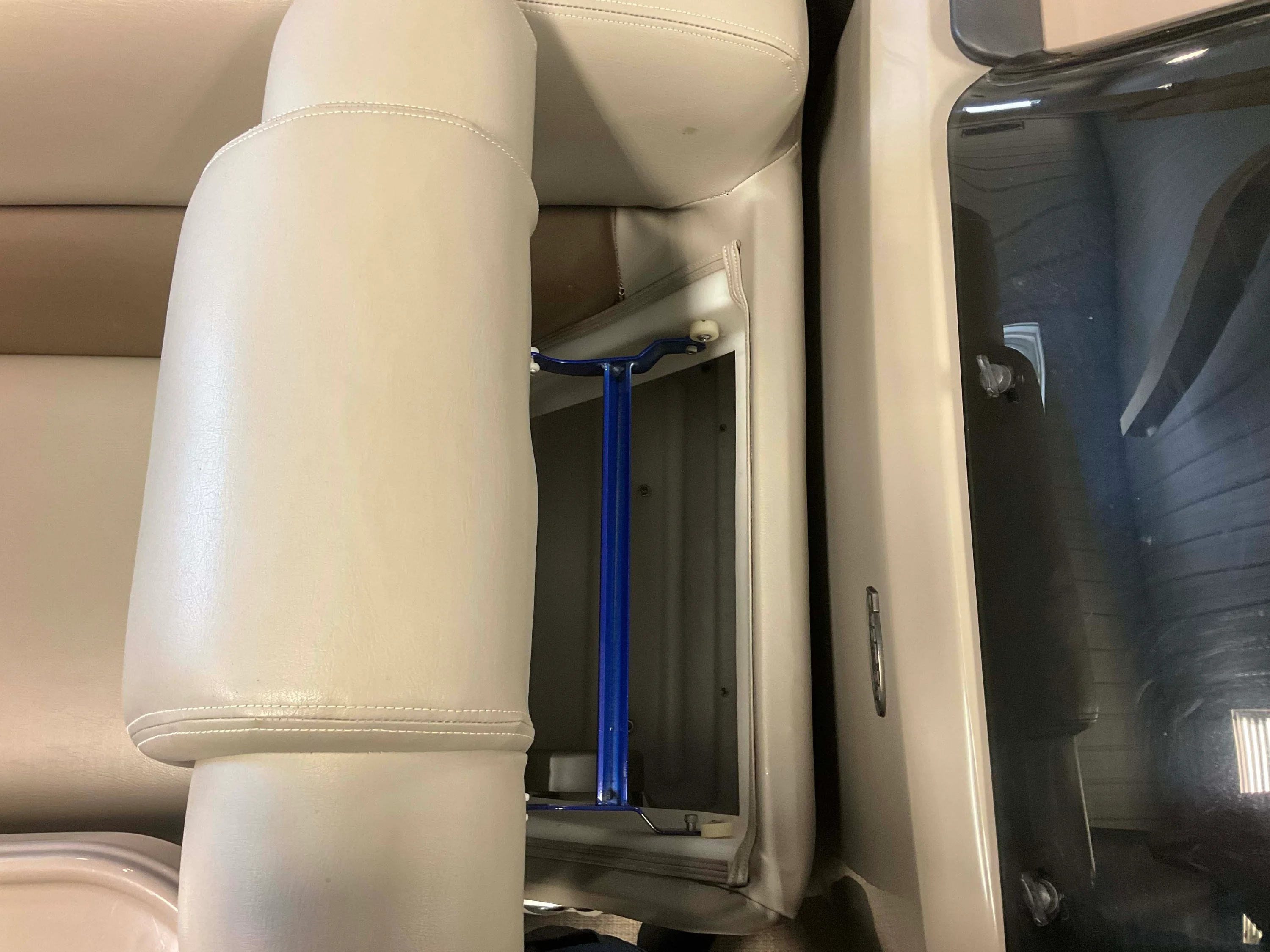 2014 Premier 235 Image Thumbnail #25