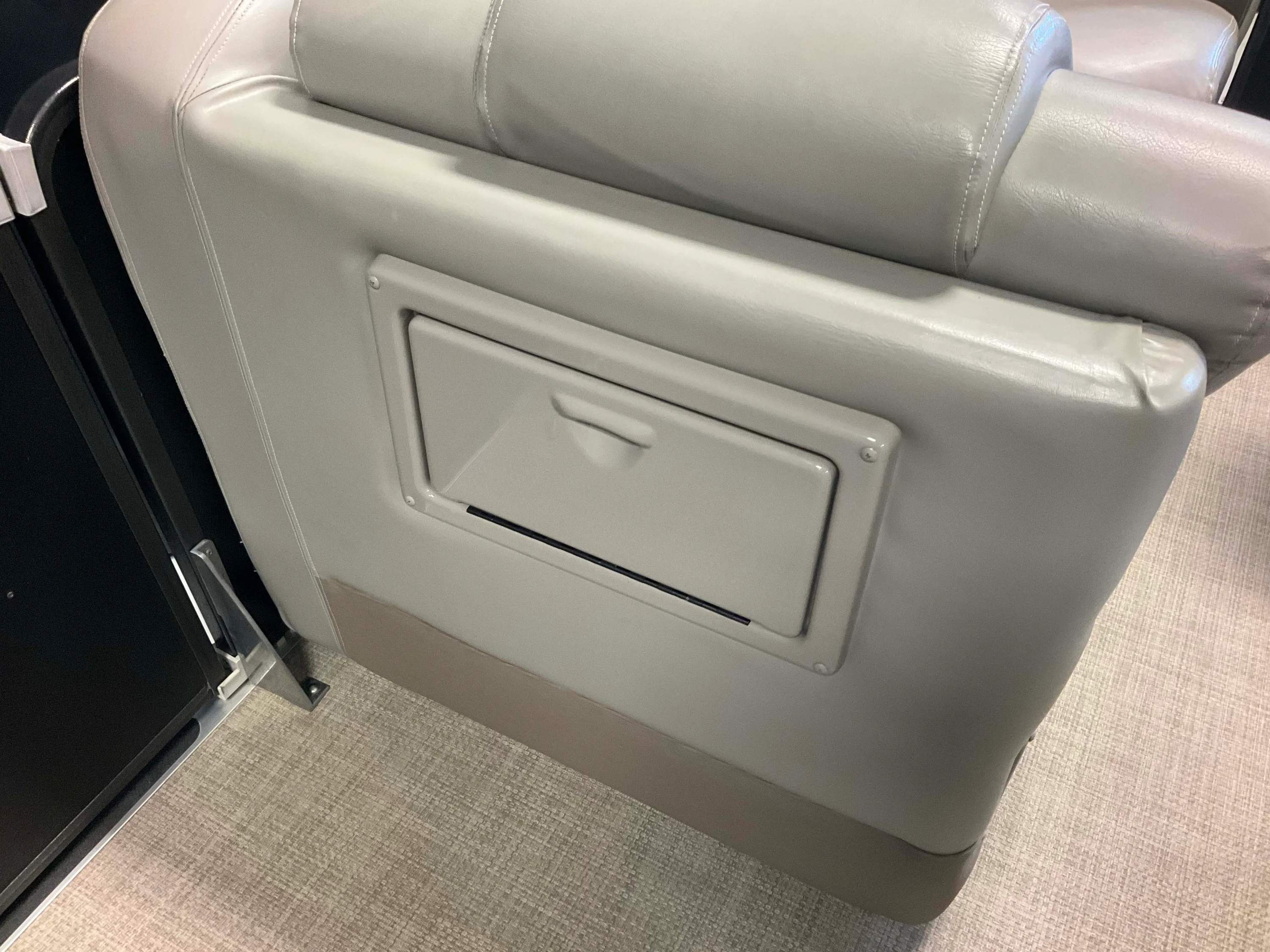 2014 Premier 235 Image Thumbnail #36