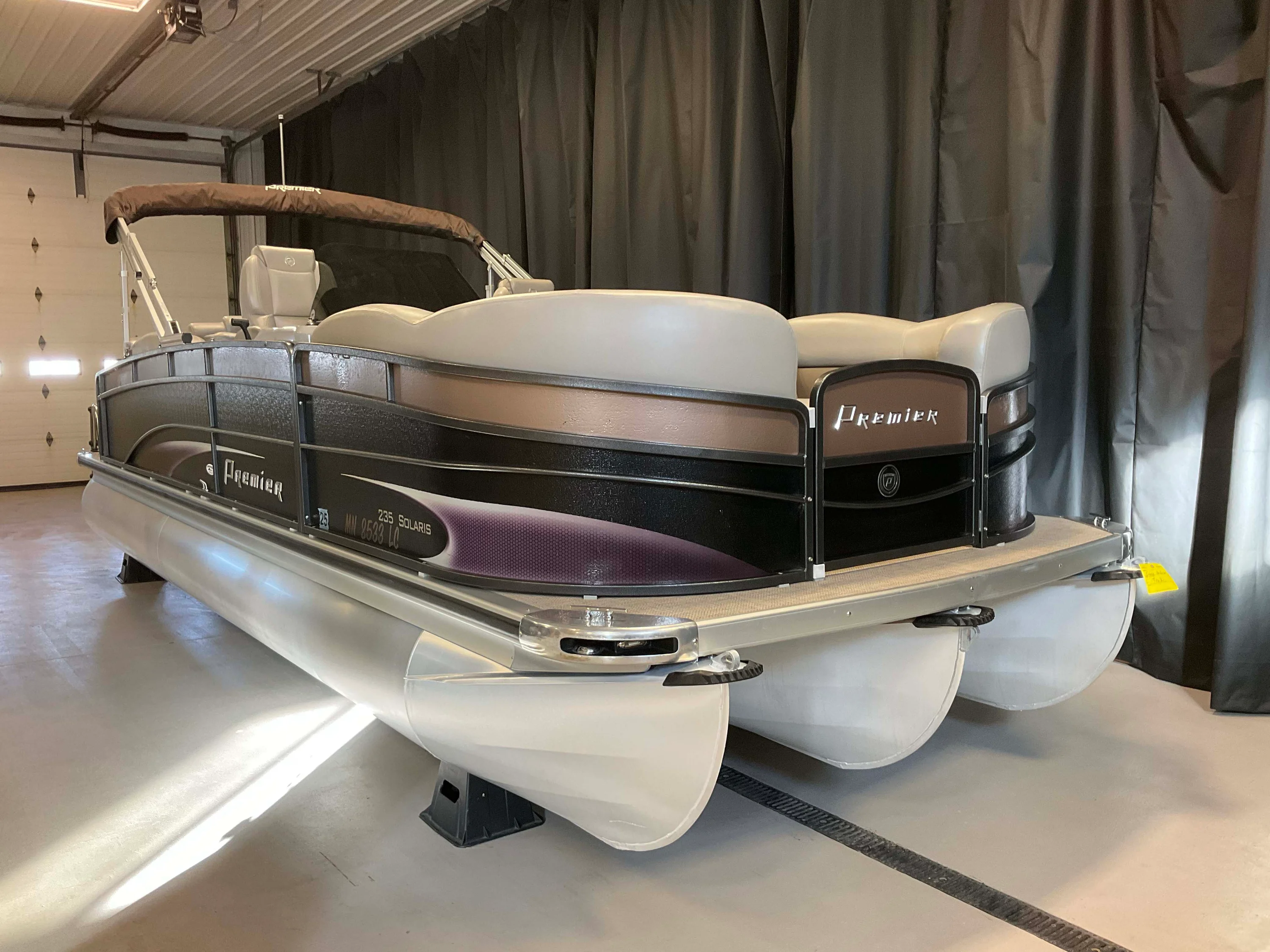 2014 Premier 235 Image Thumbnail #0