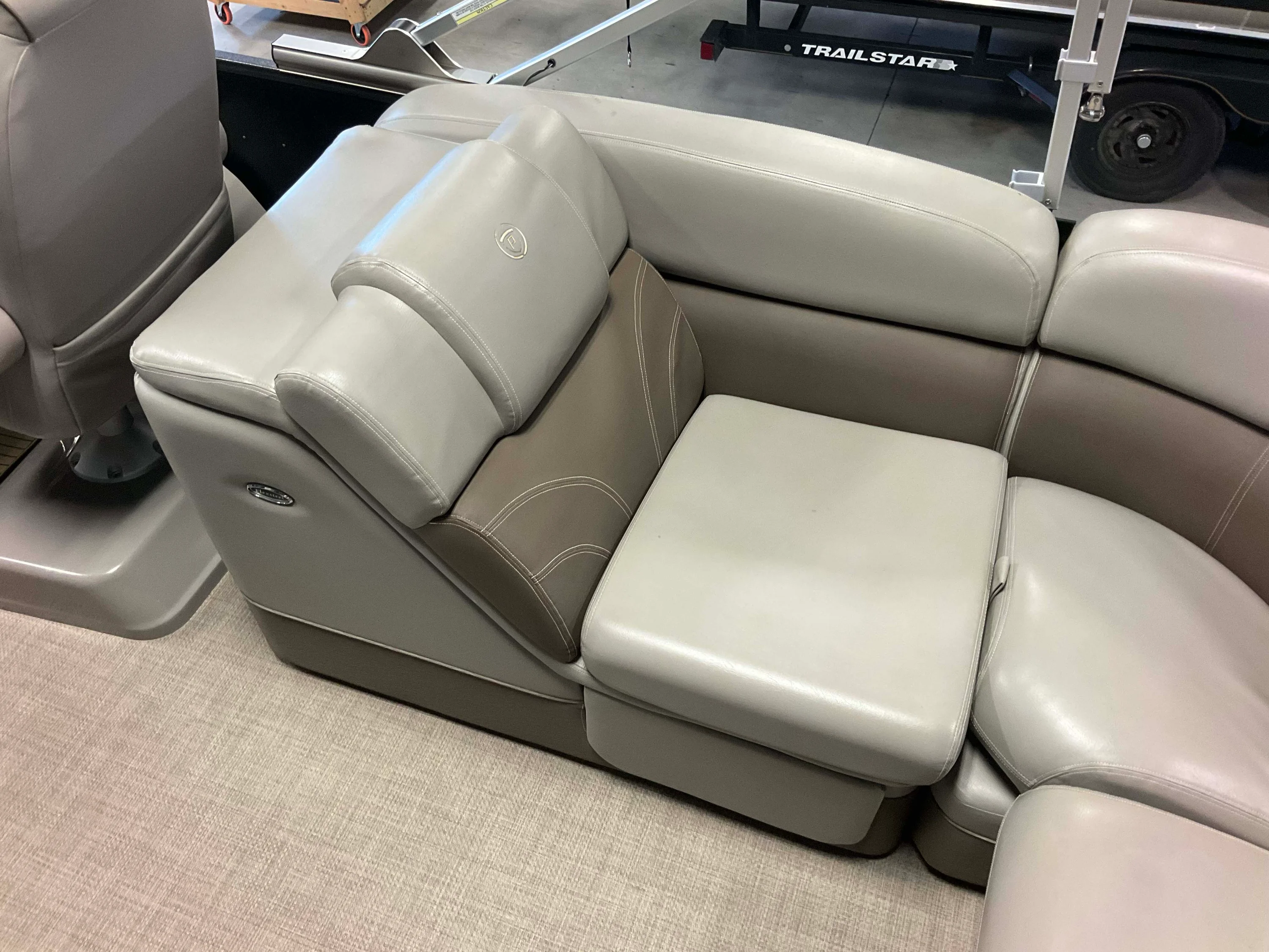 2014 Premier 235 Image Thumbnail #66