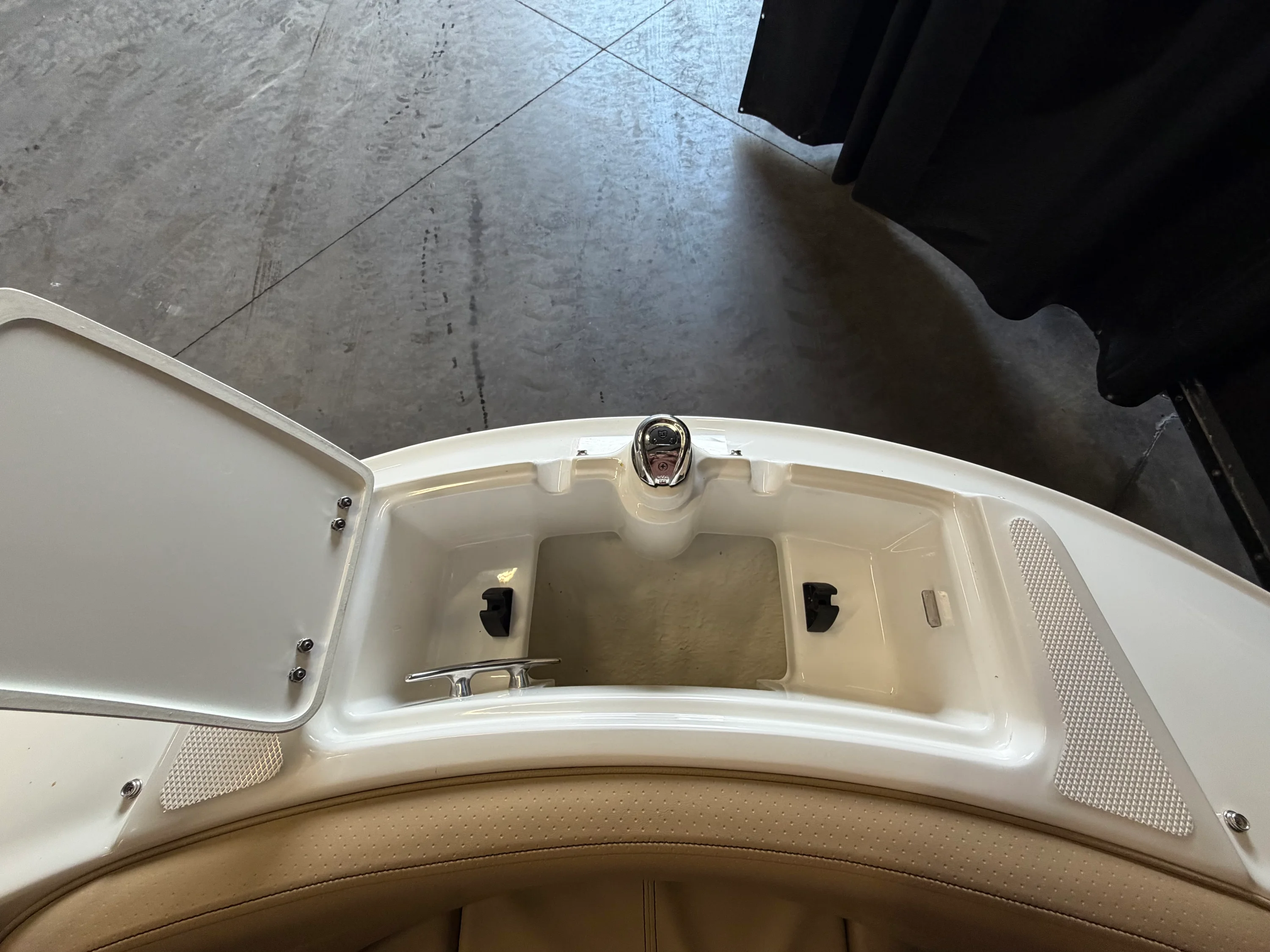 2024 Sea Ray SPX 230 Image Thumbnail #37