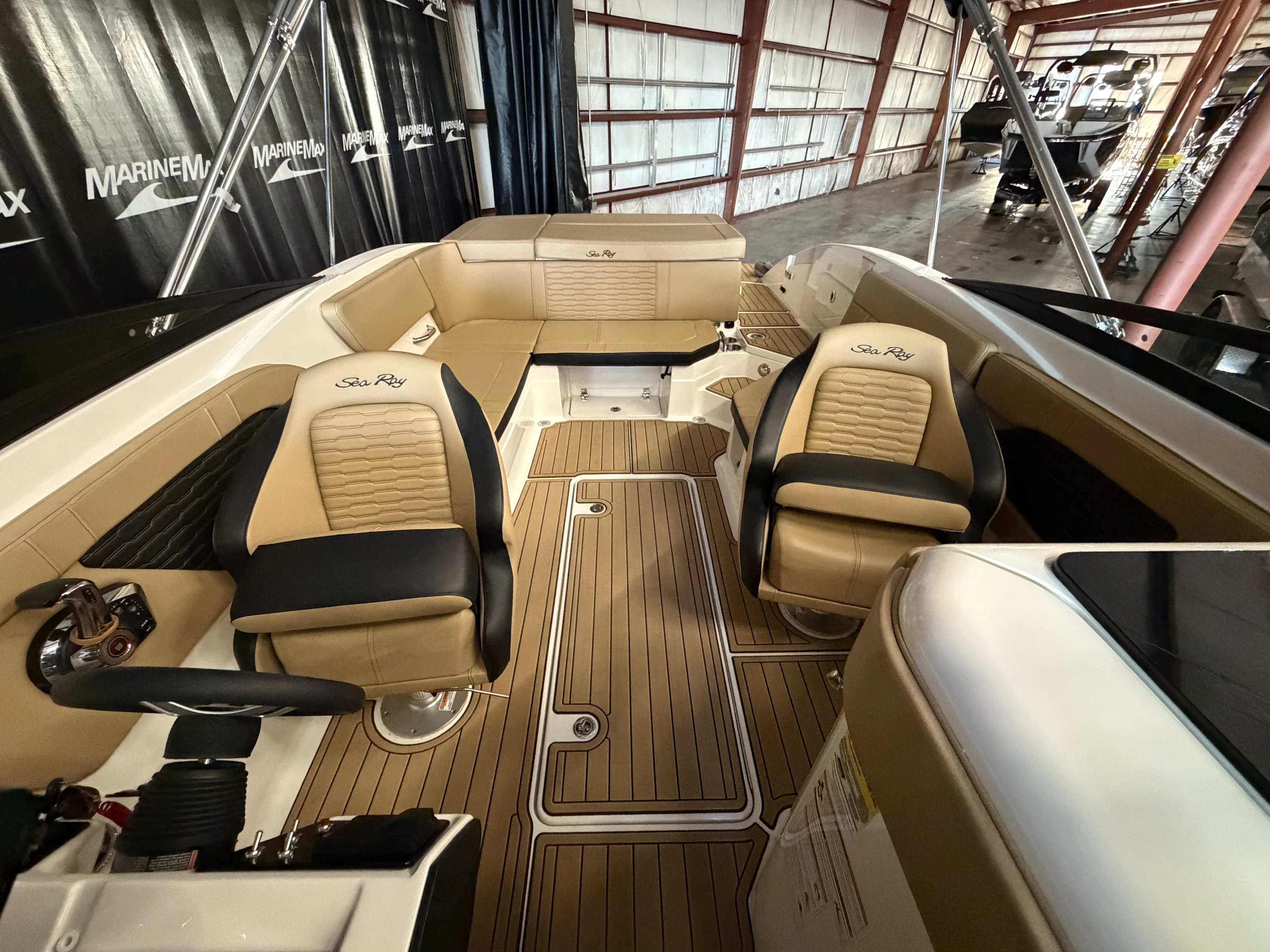 2024 Sea Ray SPX 230 Image Thumbnail #36