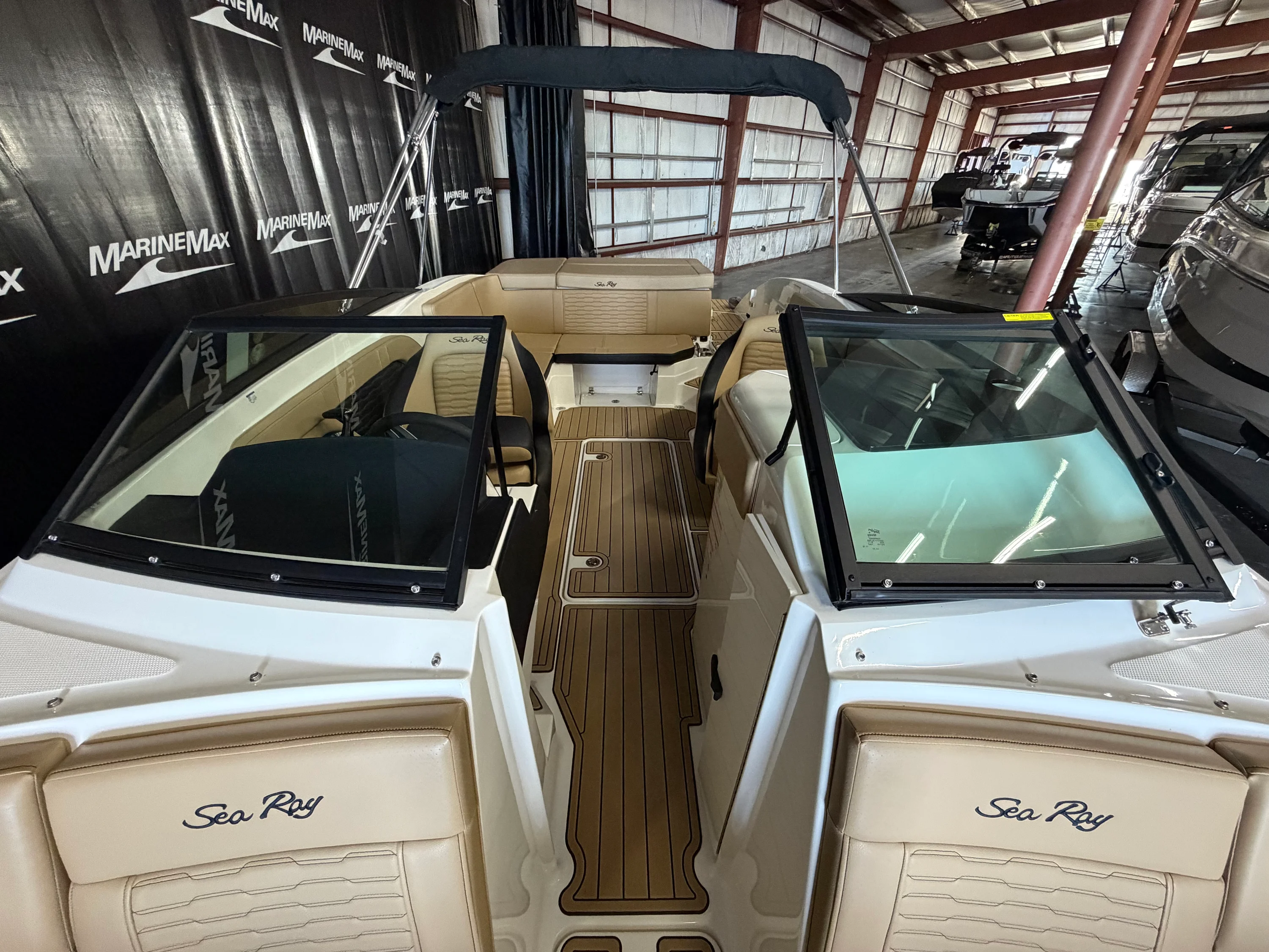 2024 Sea Ray SPX 230 Image Thumbnail #35