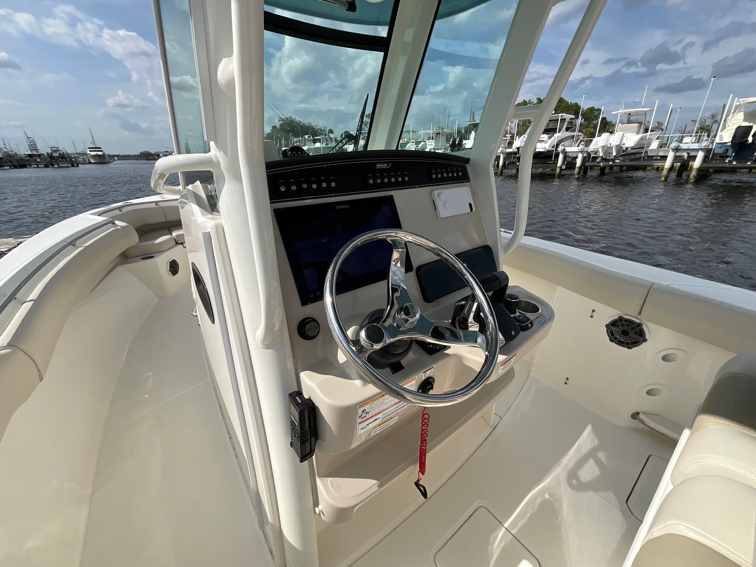 2024 Boston Whaler 280 Outrage Image Thumbnail #12
