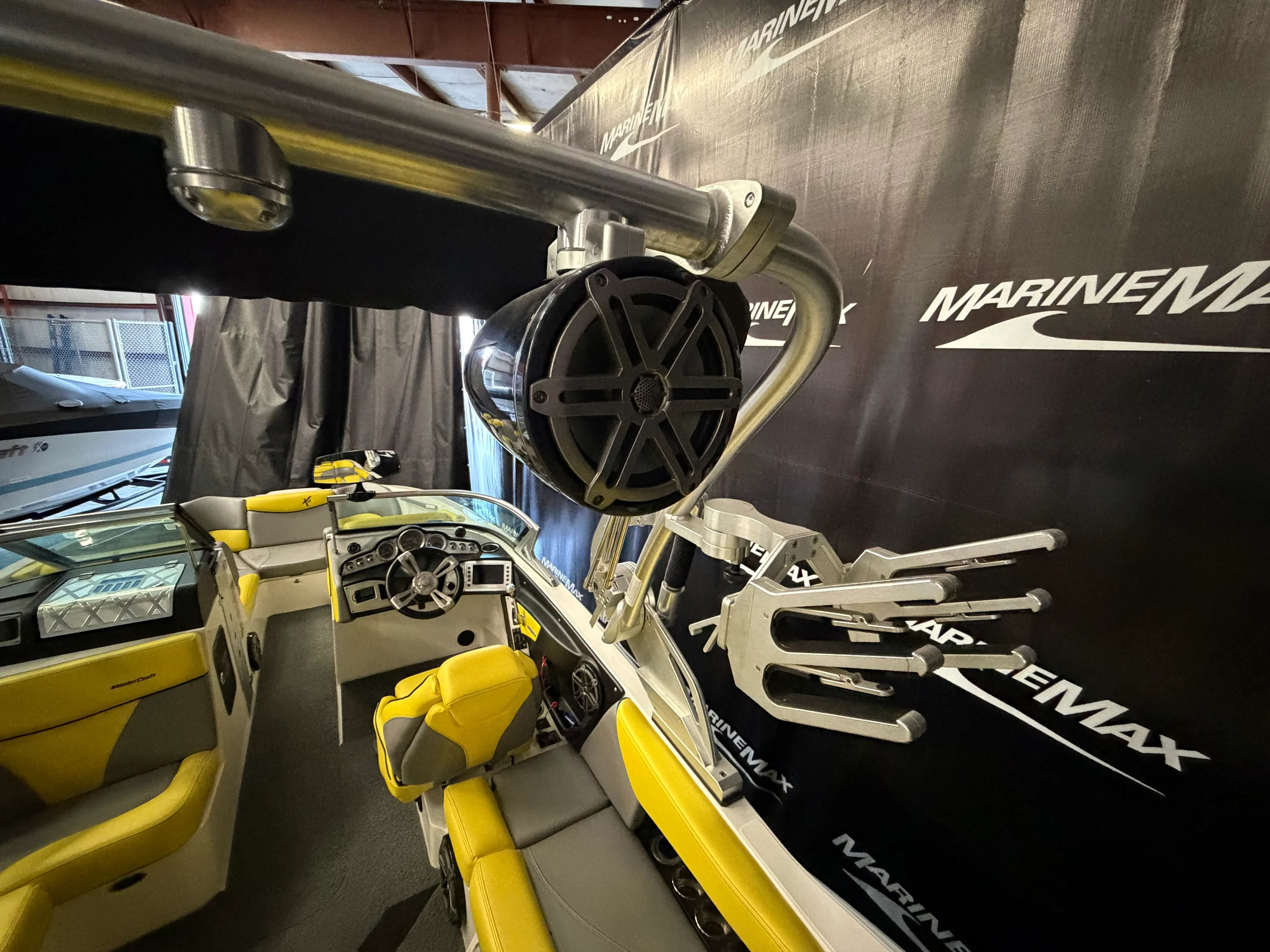 2016 Mastercraft X23 Image Thumbnail #16