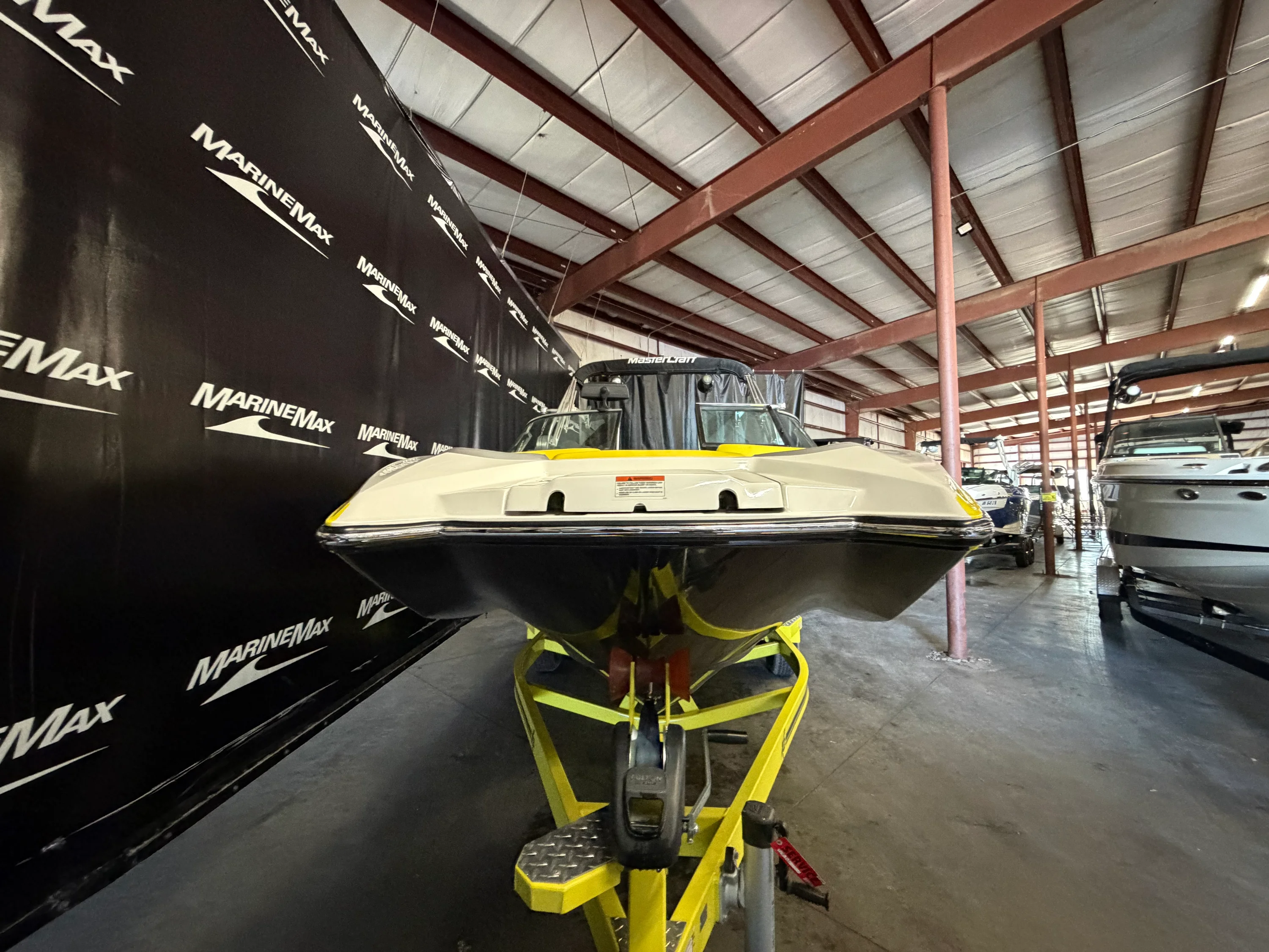 2016 Mastercraft X23 Image Thumbnail #2