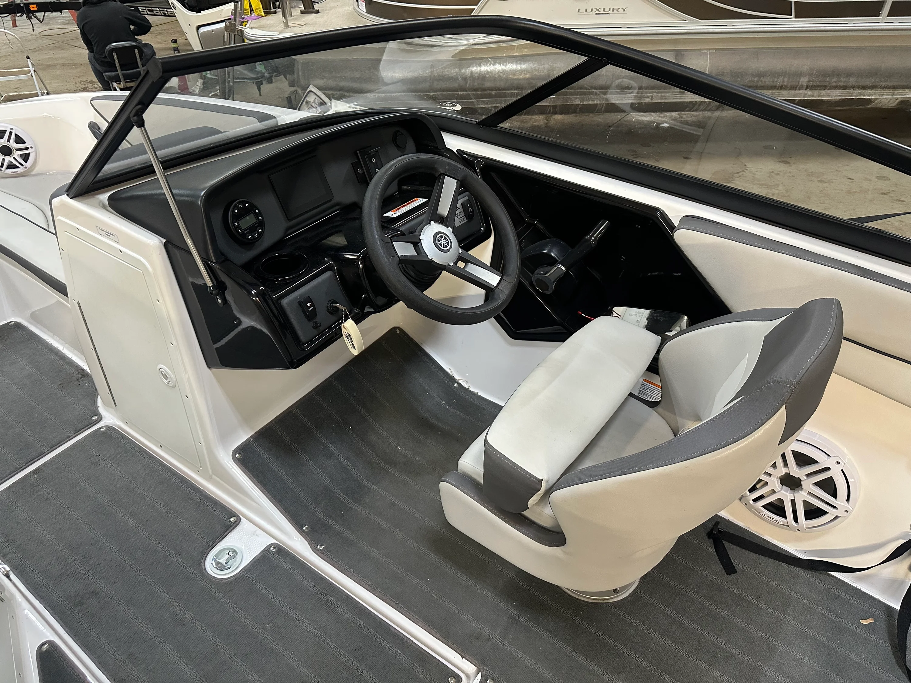 2023 Yamaha AR190 Image Thumbnail #2