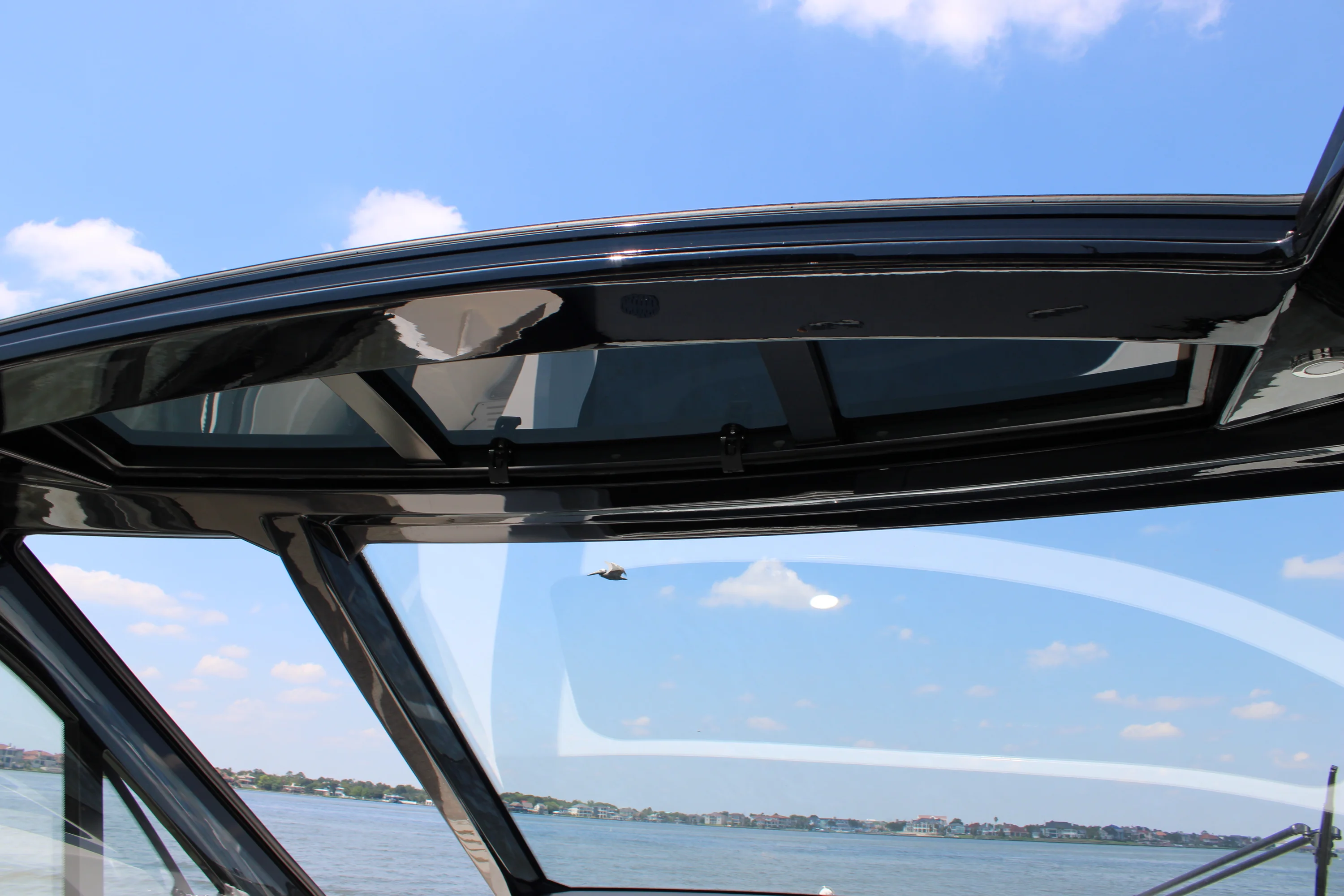 2026 Sea Ray Sundancer 370 Outboard Image Thumbnail #55
