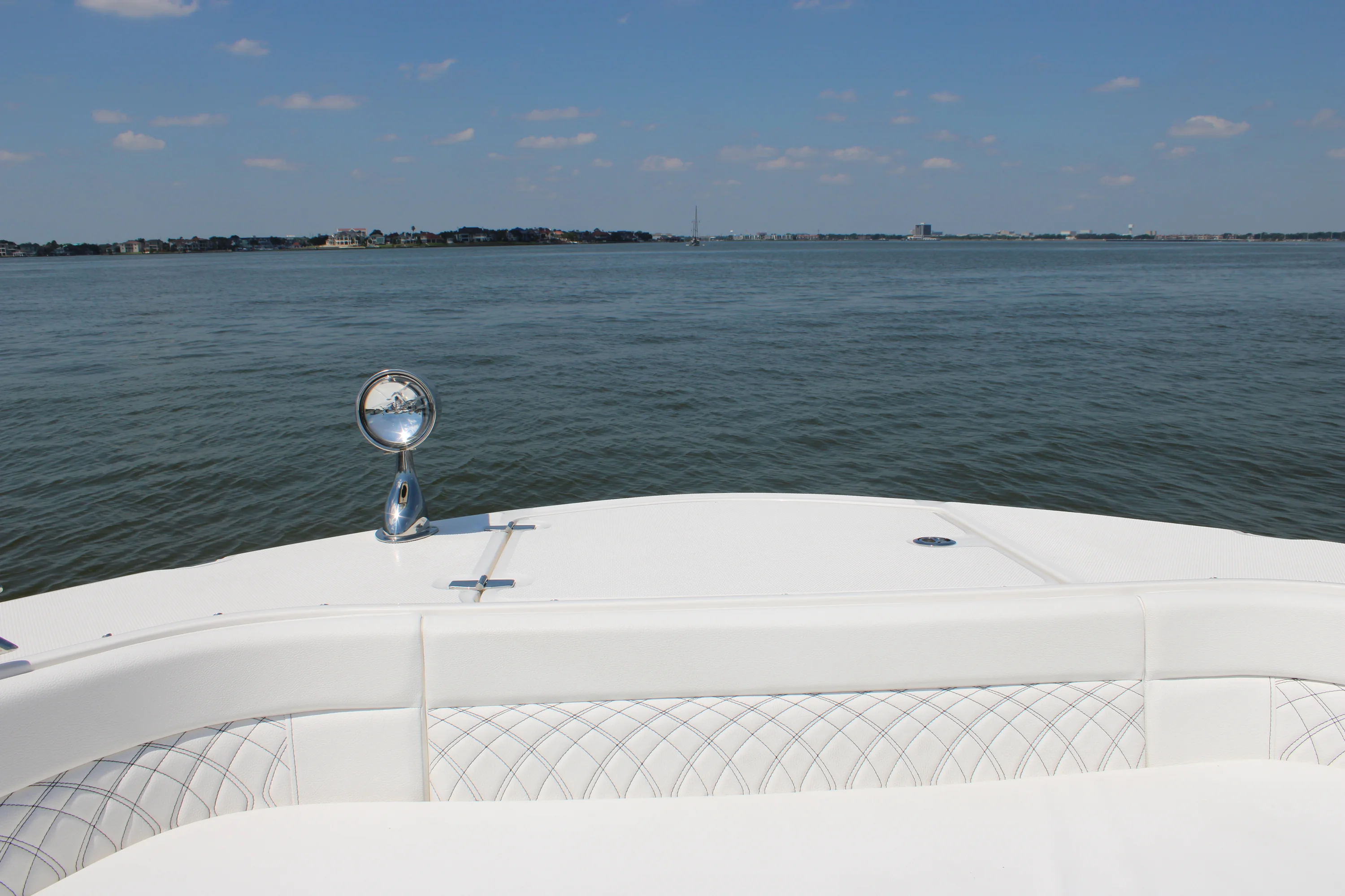 2026 Sea Ray Sundancer 370 Outboard Image Thumbnail #46