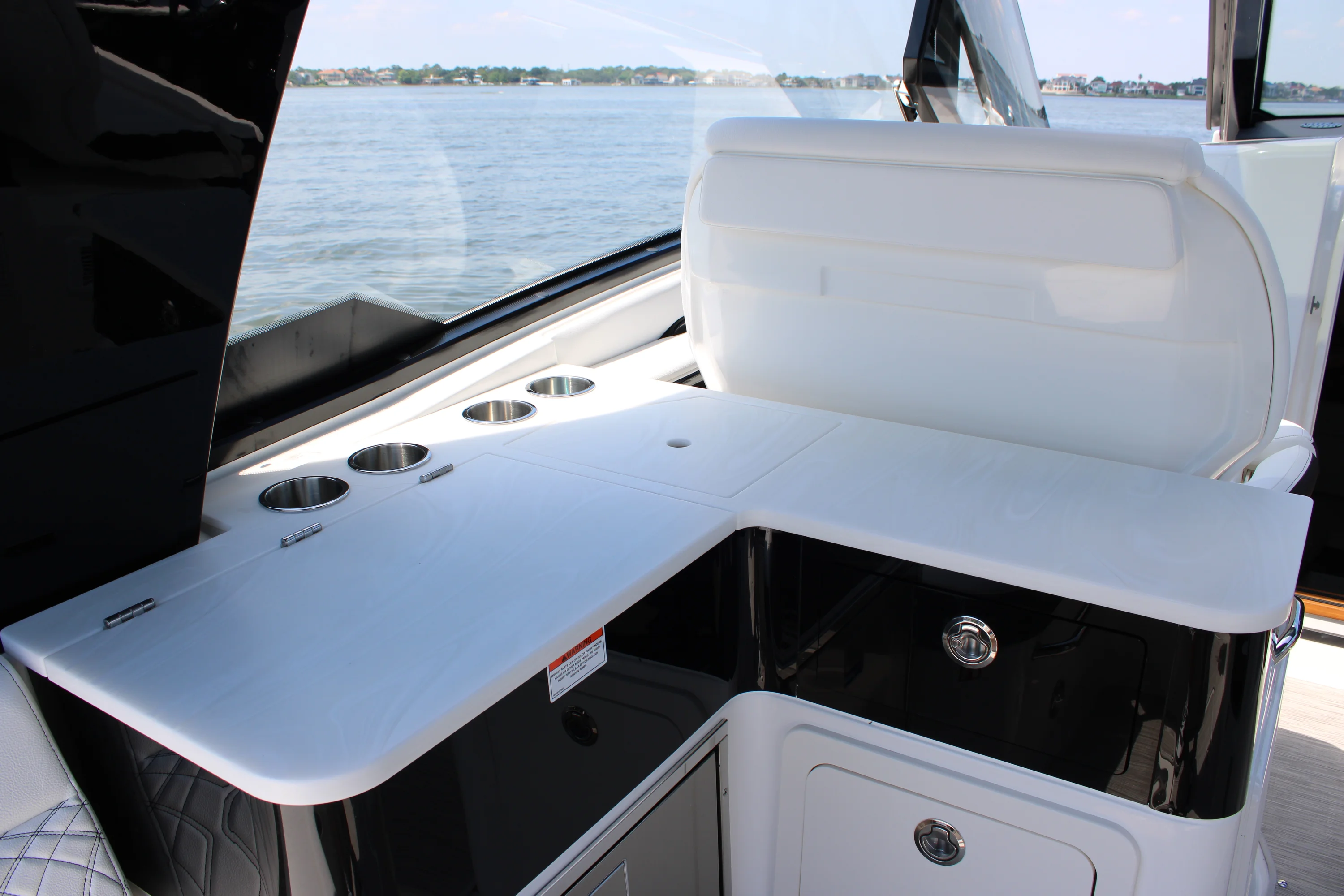 2026 Sea Ray Sundancer 370 Outboard Image Thumbnail #66