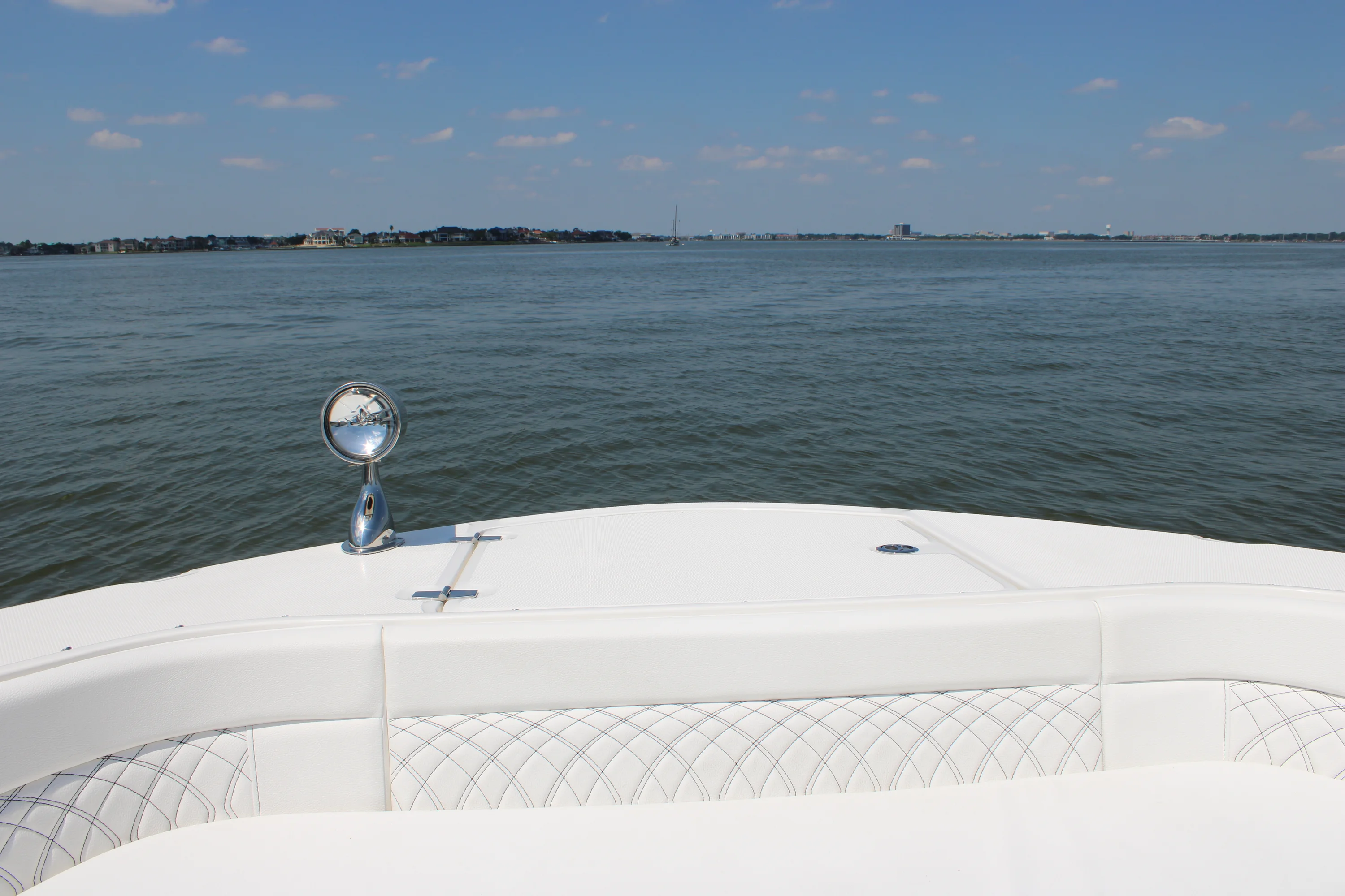 2026 Sea Ray Sundancer 370 Outboard Image Thumbnail #45