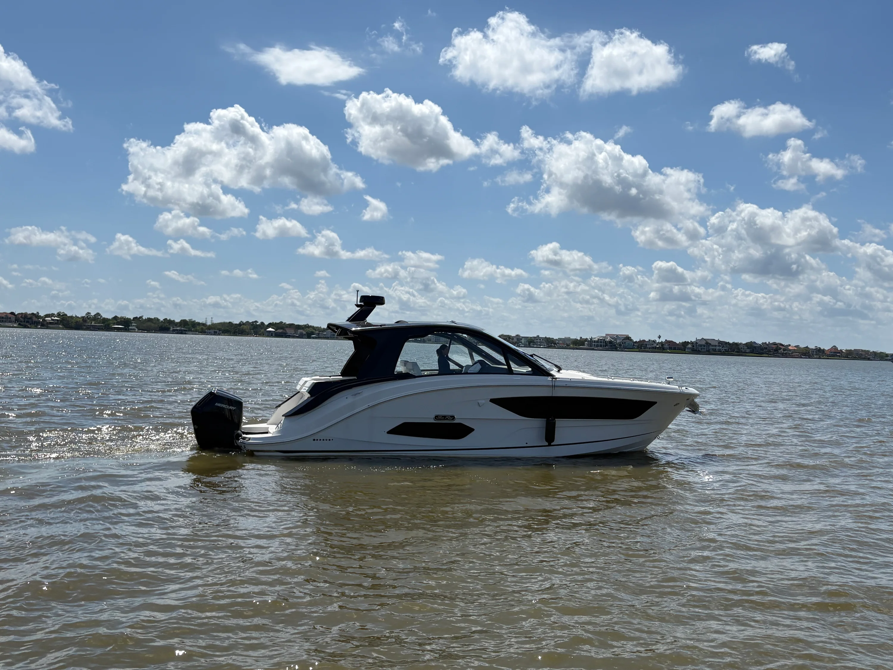 2026 Sea Ray Sundancer 370 Outboard Image Thumbnail #0
