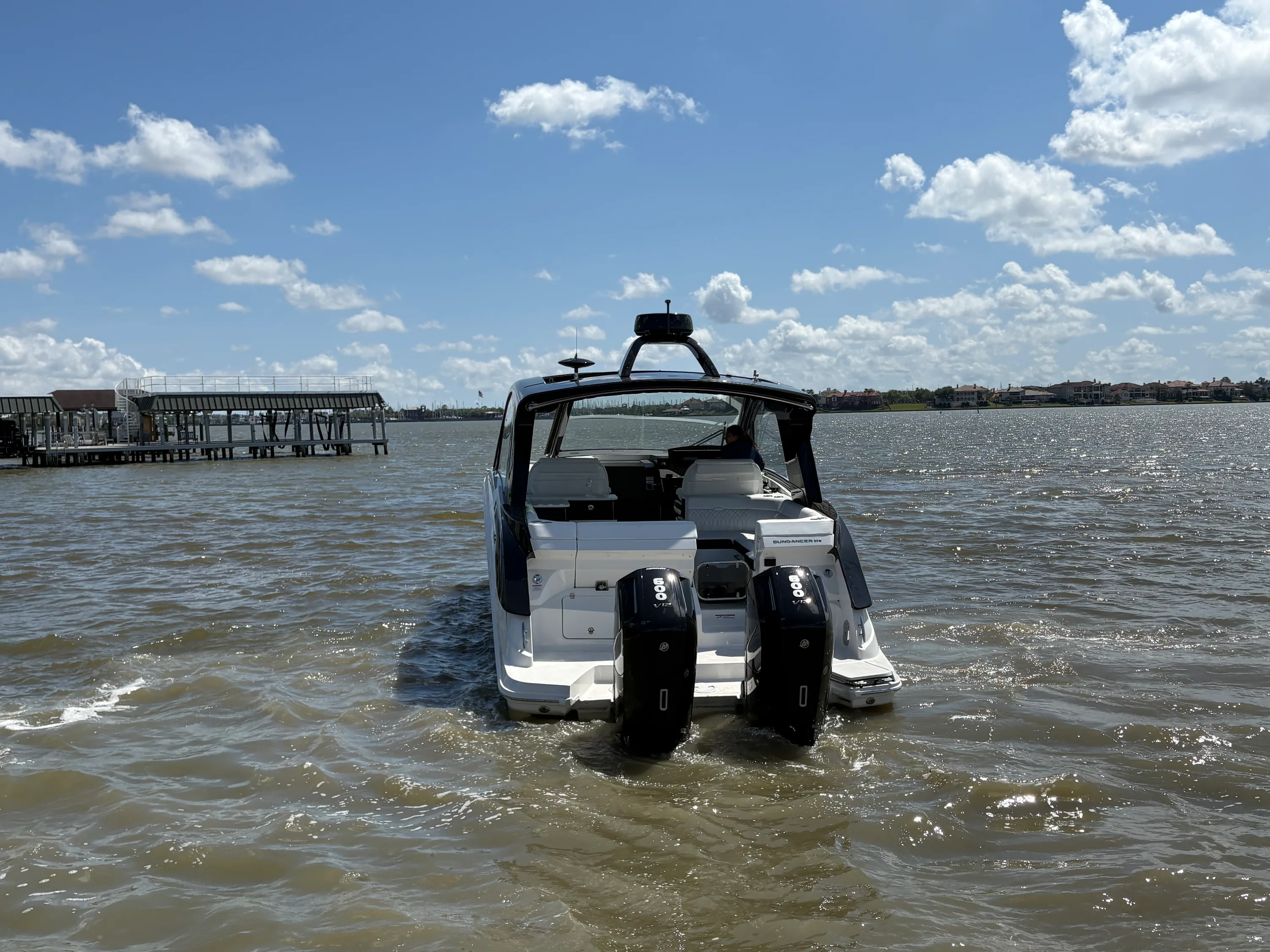 2026 Sea Ray Sundancer 370 Outboard Image Thumbnail #8