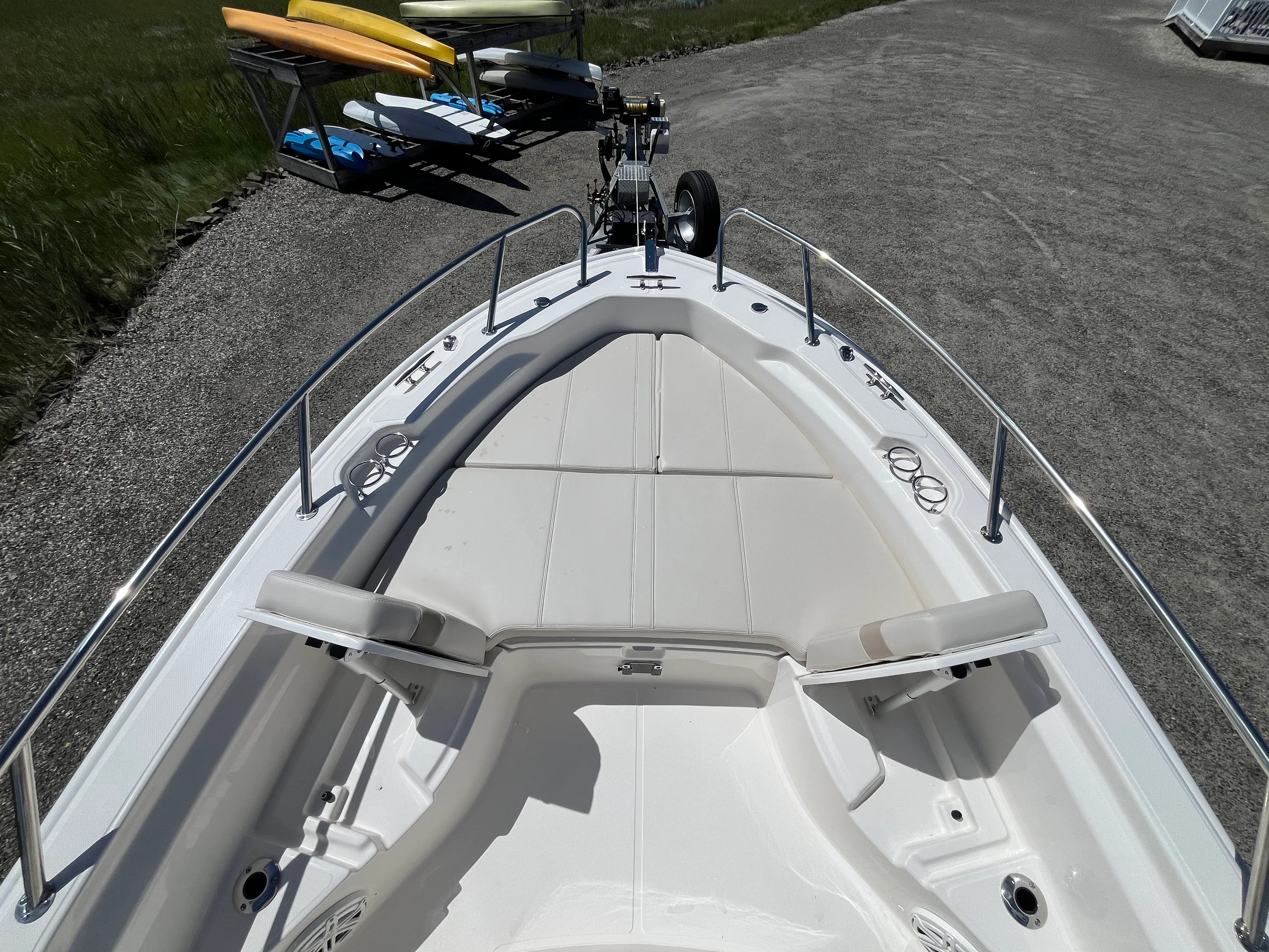 2026 Boston Whaler 250 Dauntless Image Thumbnail #15