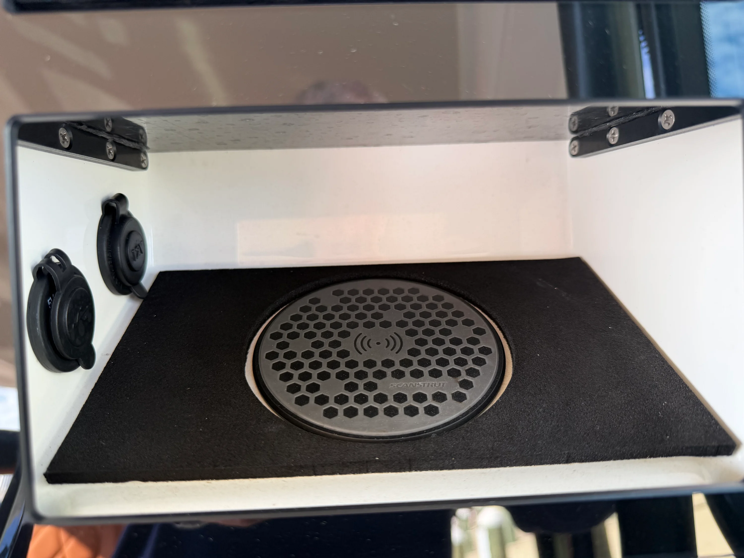 2025 Saxdor 320 GTO Image Thumbnail #41