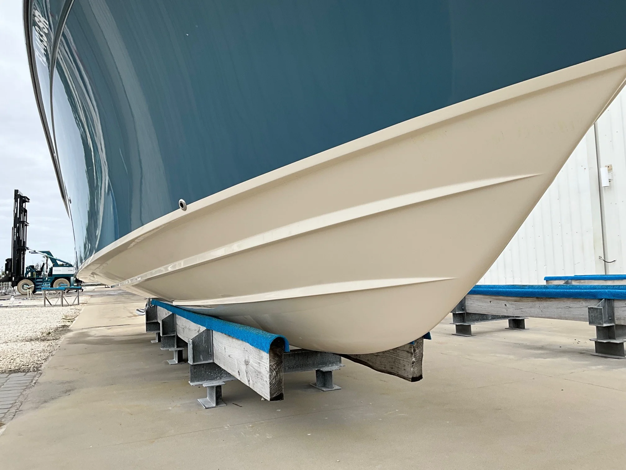 2020 Grady-White FREEDOM 325 Image Thumbnail #2