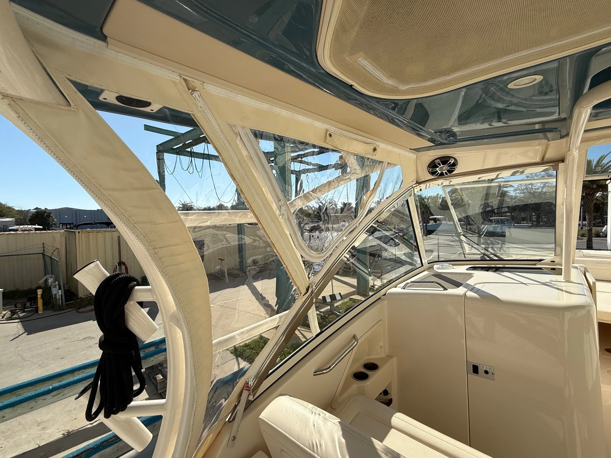 2020 Grady-White FREEDOM 325 Image Thumbnail #14