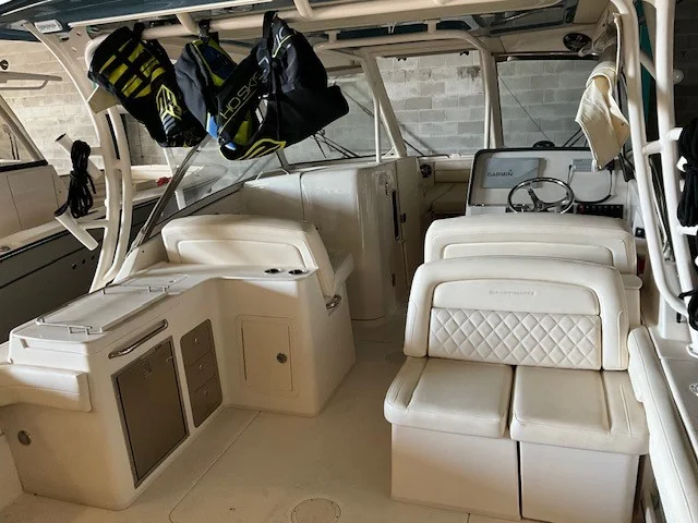 2020 Grady-White FREEDOM 325 Image Thumbnail #7